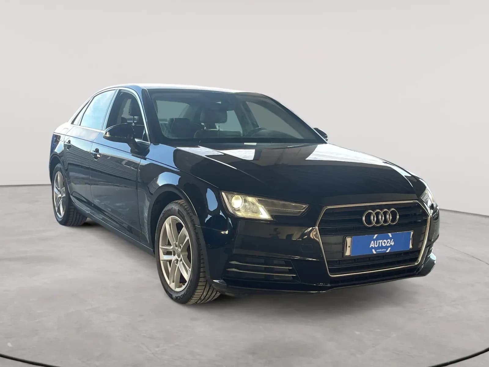 uploads/vehicles/2023/09/1696257576171.webp