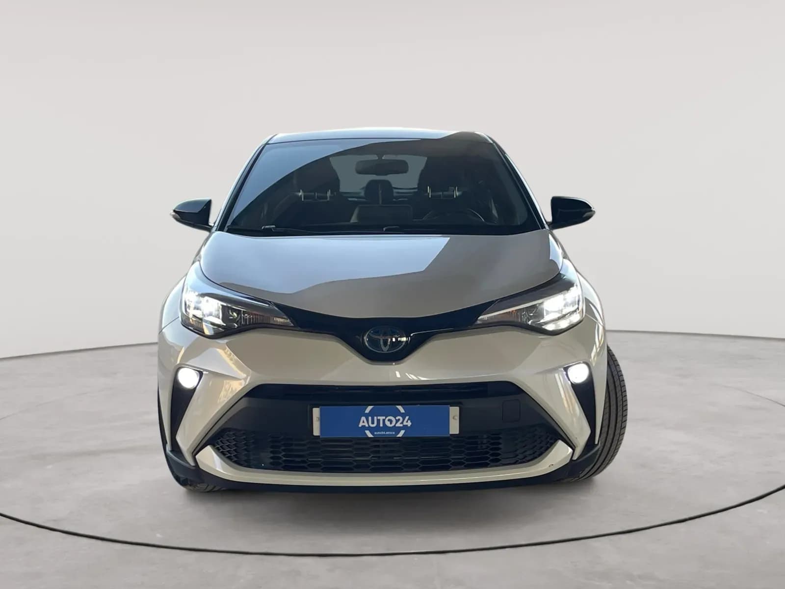 uploads/vehicles/2023/09/1696257954960.webp