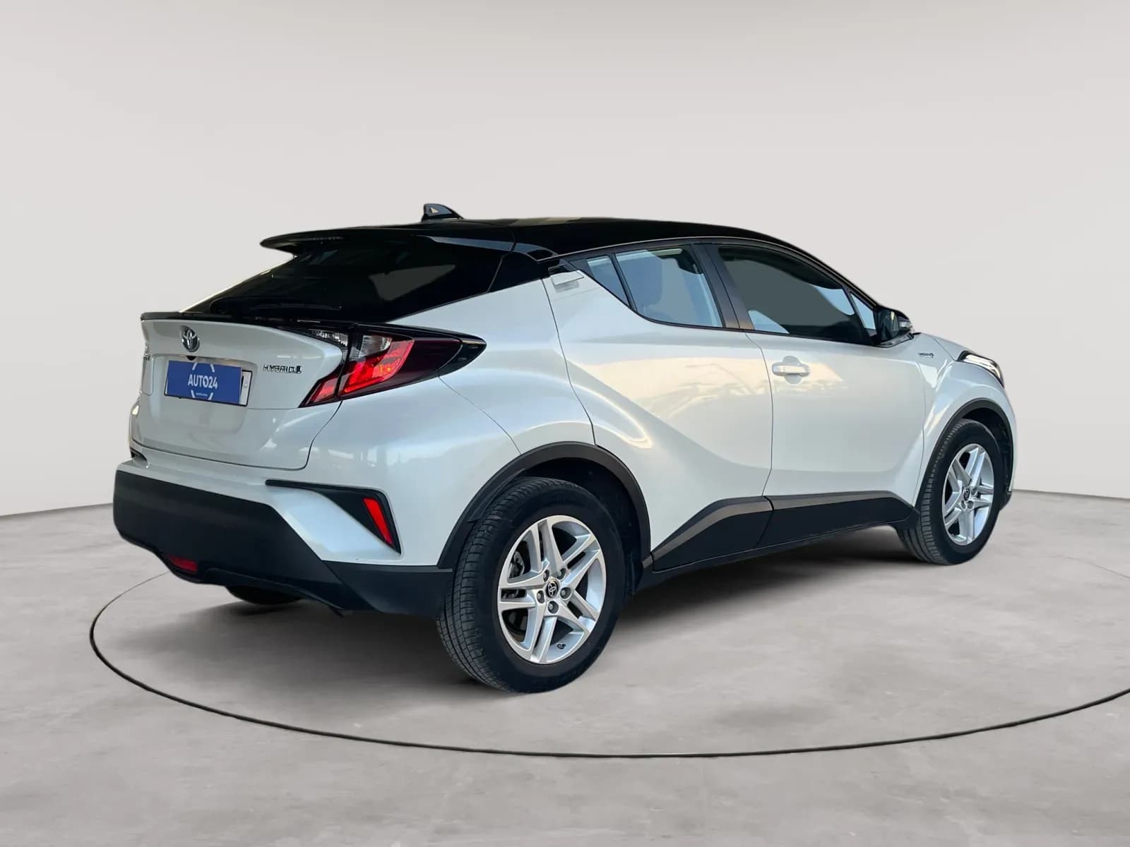 uploads/vehicles/2023/09/1696257956510.webp