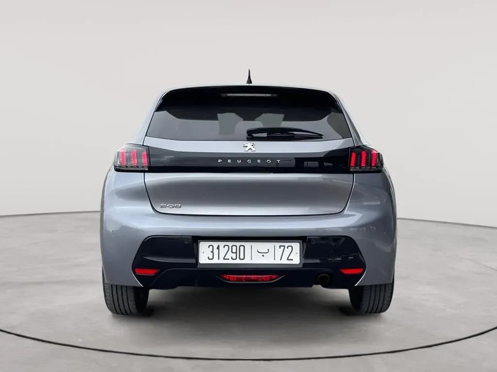 uploads/vehicles/2023/10/1696517606561.webp