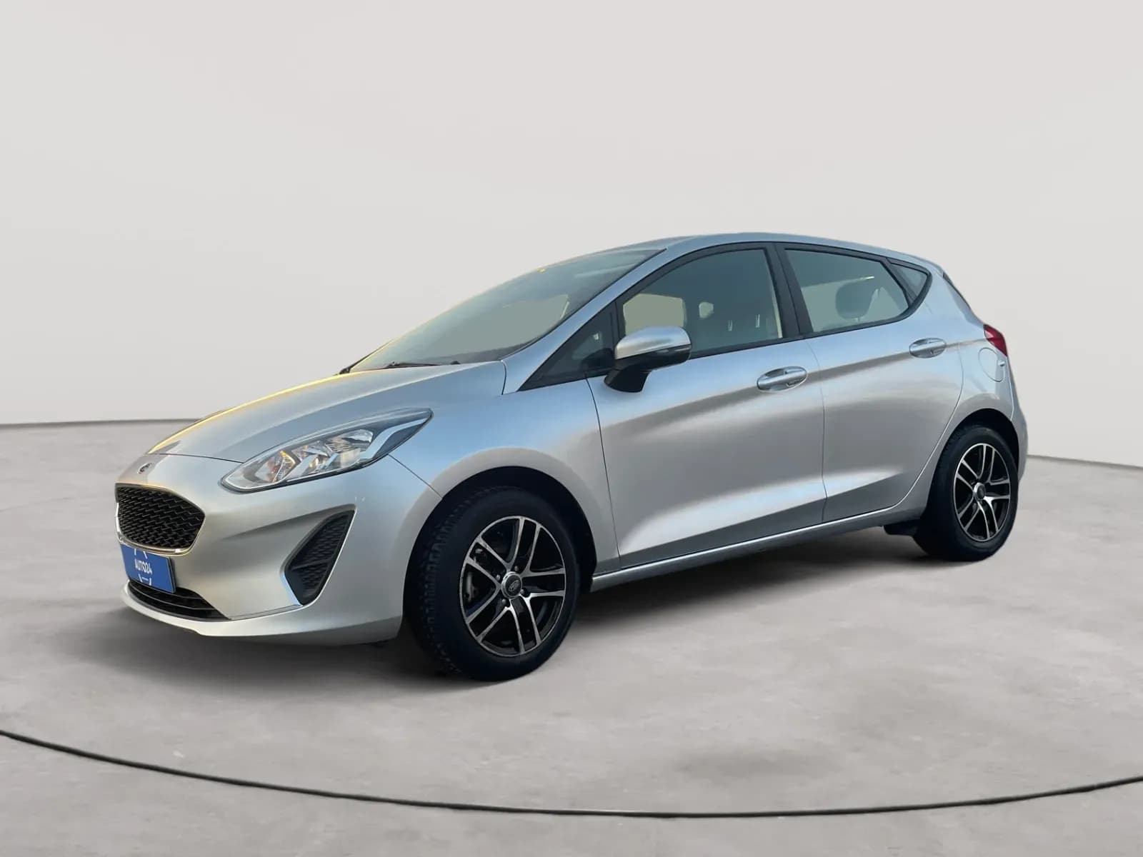 uploads/vehicles/2023/10/1696934320381.webp