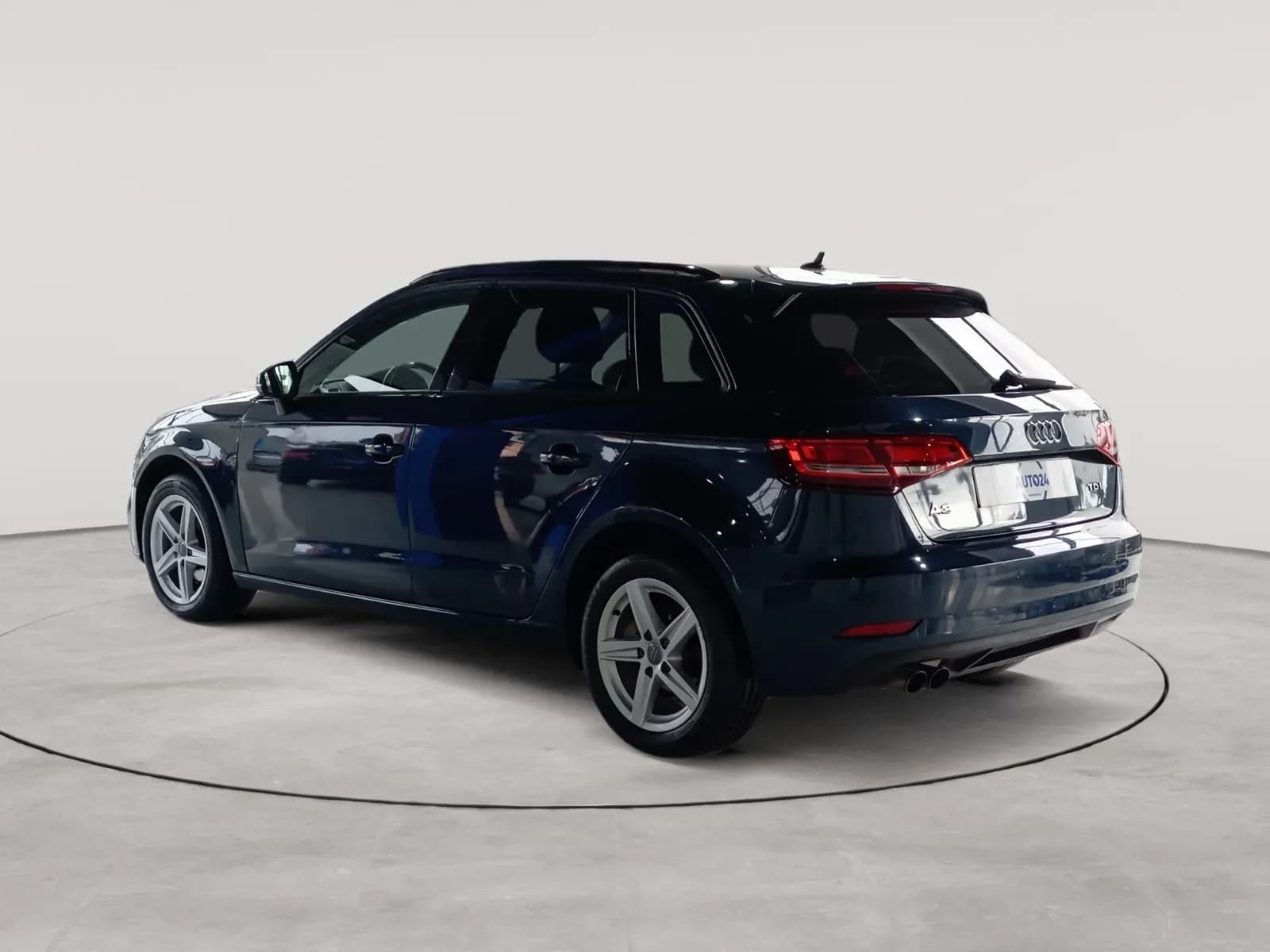 uploads/vehicles/2023/10/1701879824560.webp