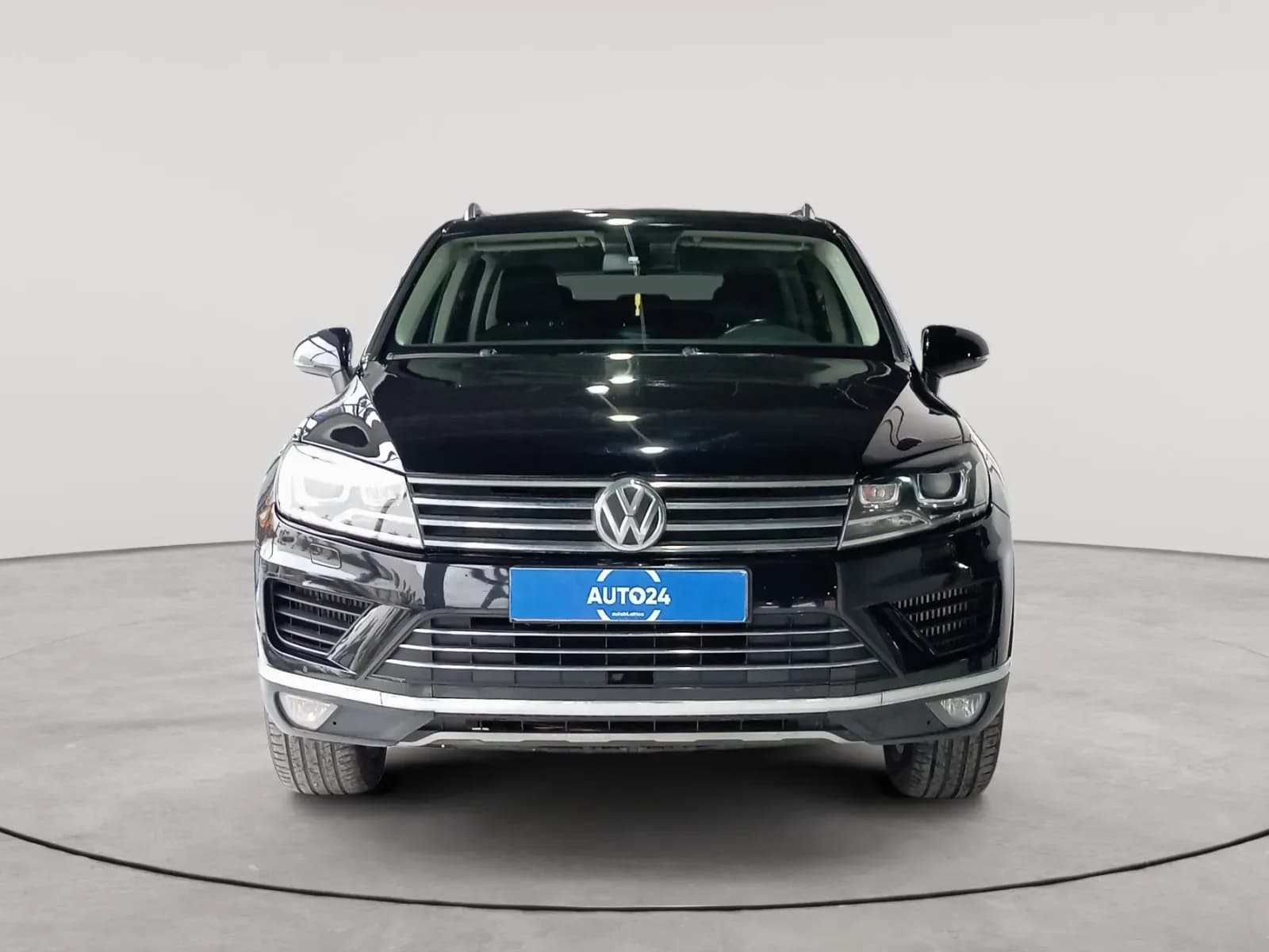 uploads/vehicles/2023/12/1702047036656.webp