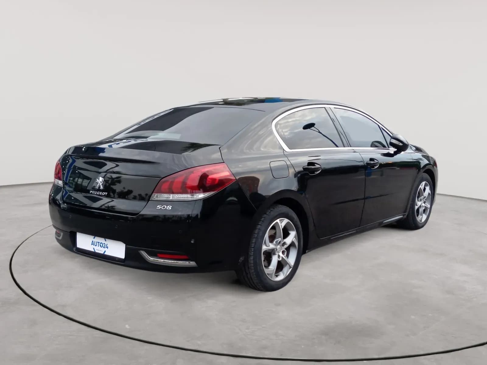uploads/vehicles/2023/12/1702052427654.webp