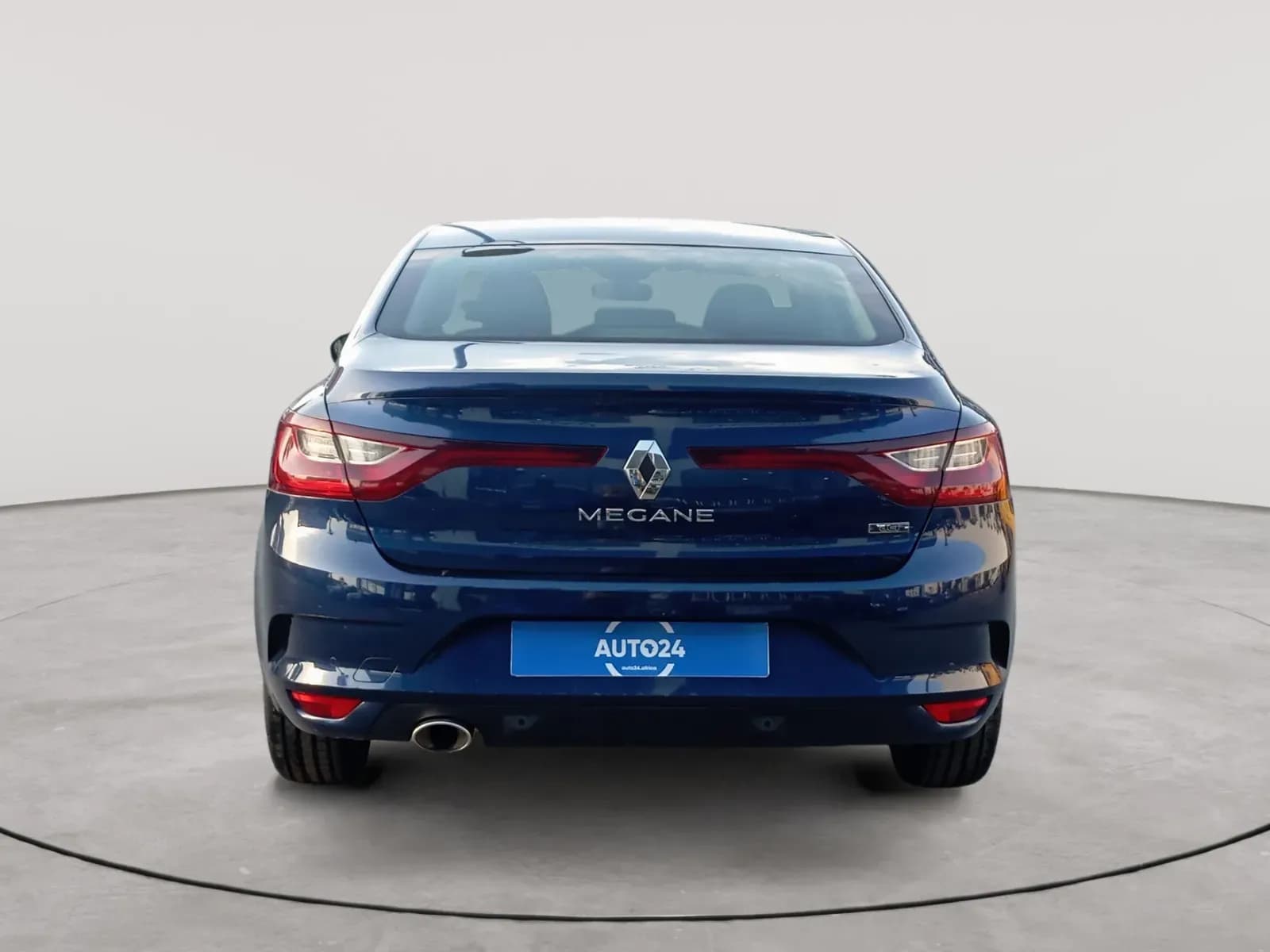 uploads/vehicles/2023/12/1702398410265.webp