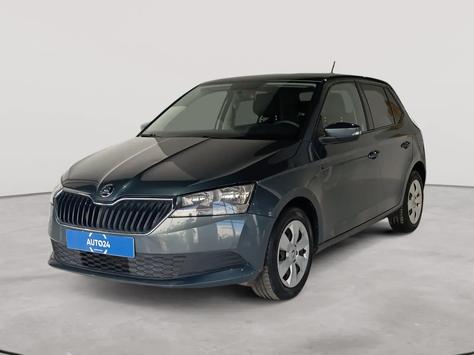 uploads/vehicles/2023/12/1702478116109.webp