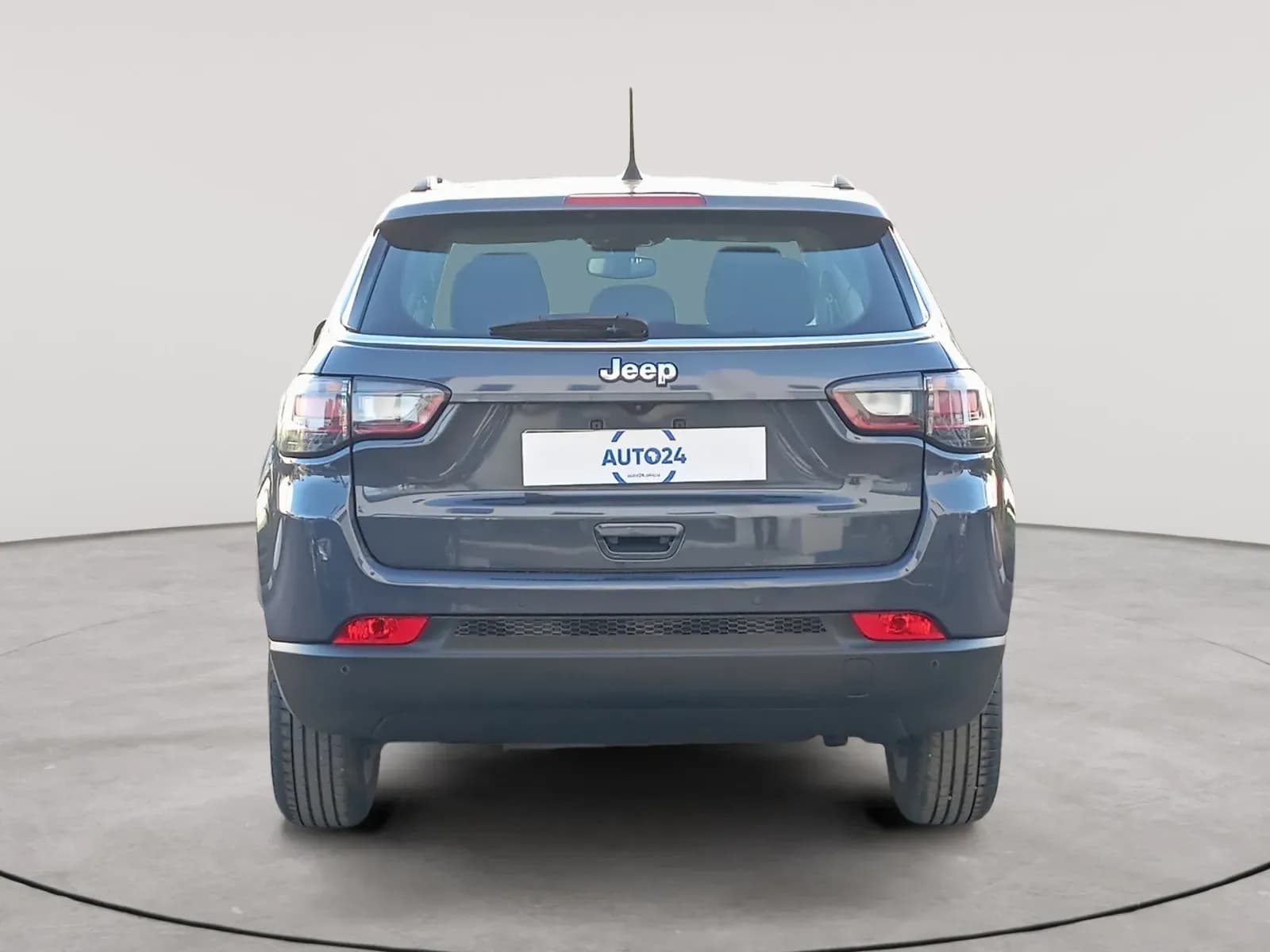 uploads/vehicles/2023/12/1702892165793.webp