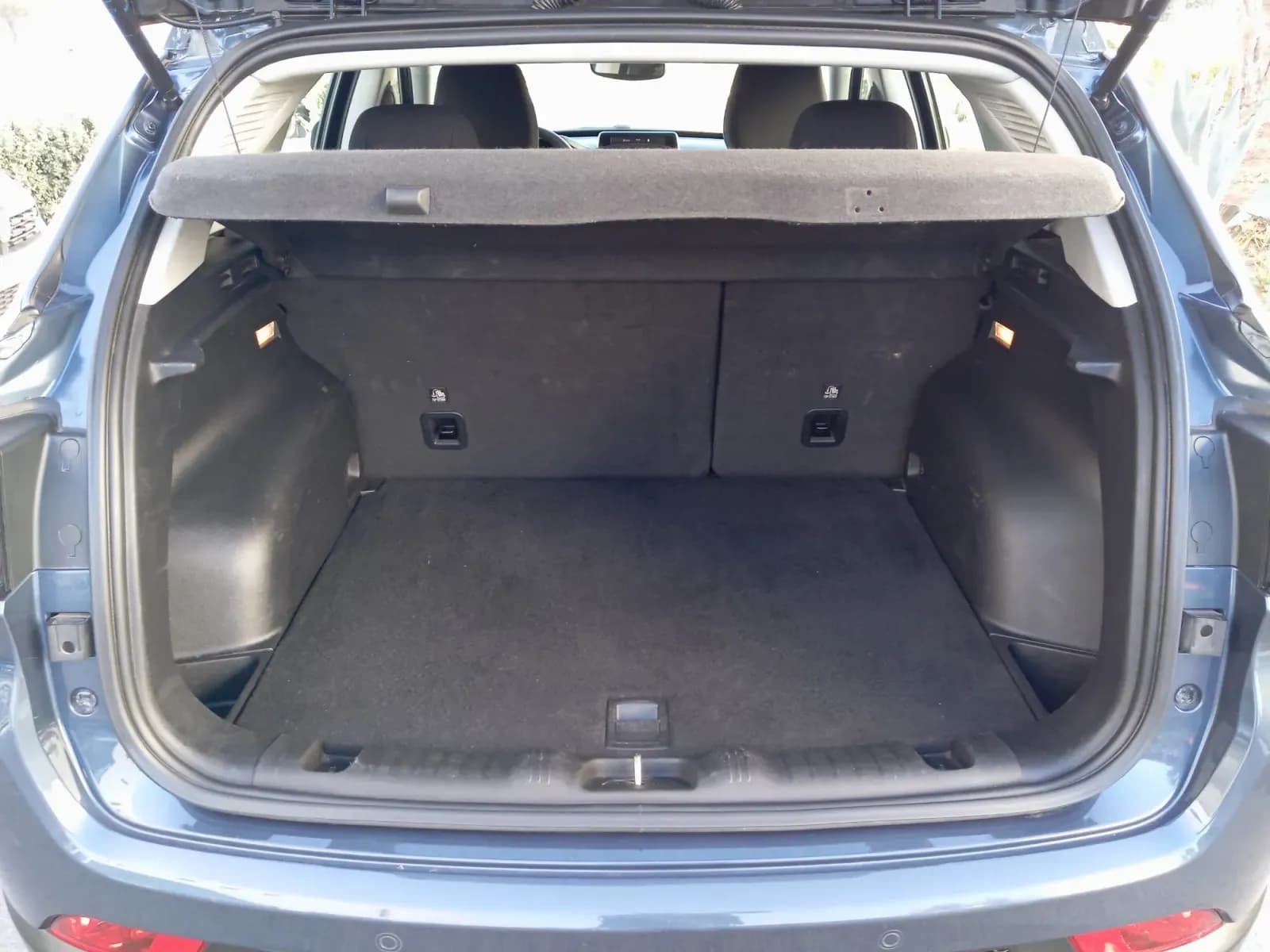 uploads/vehicles/2023/12/1702892167705.webp