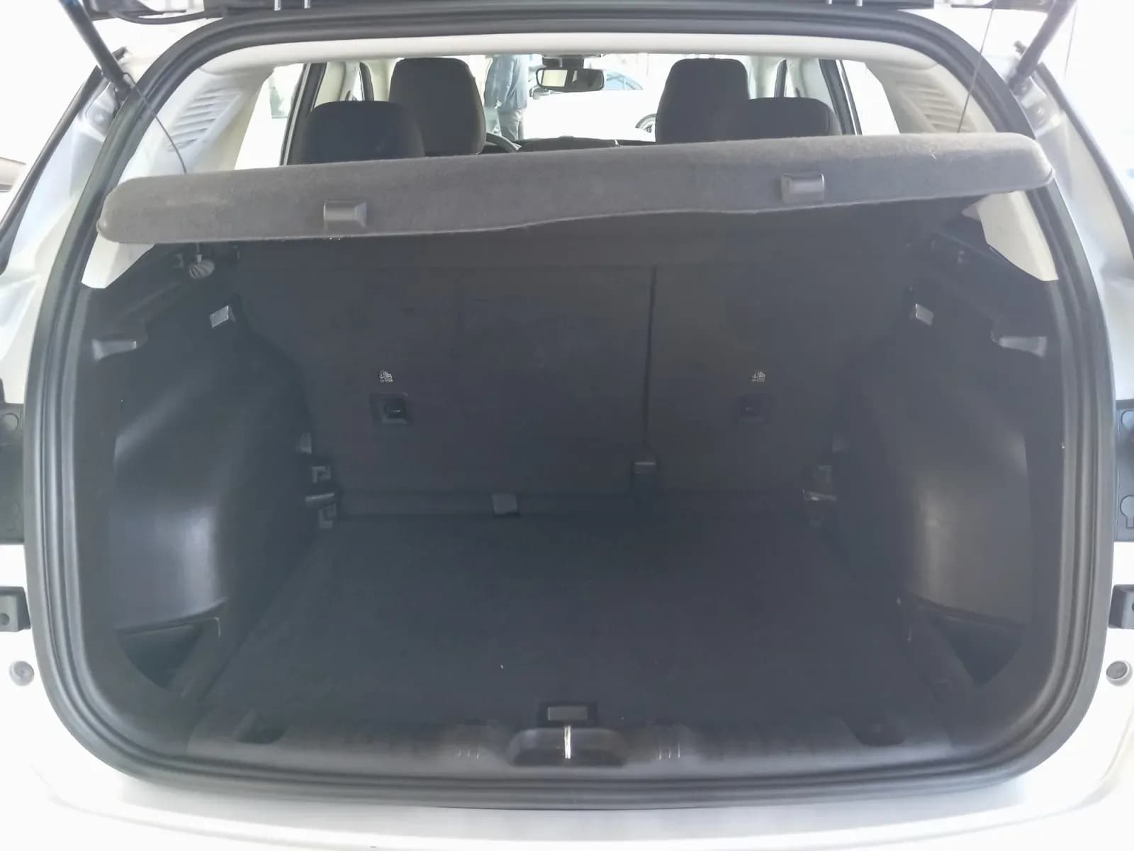 uploads/vehicles/2023/12/1702892586819.webp