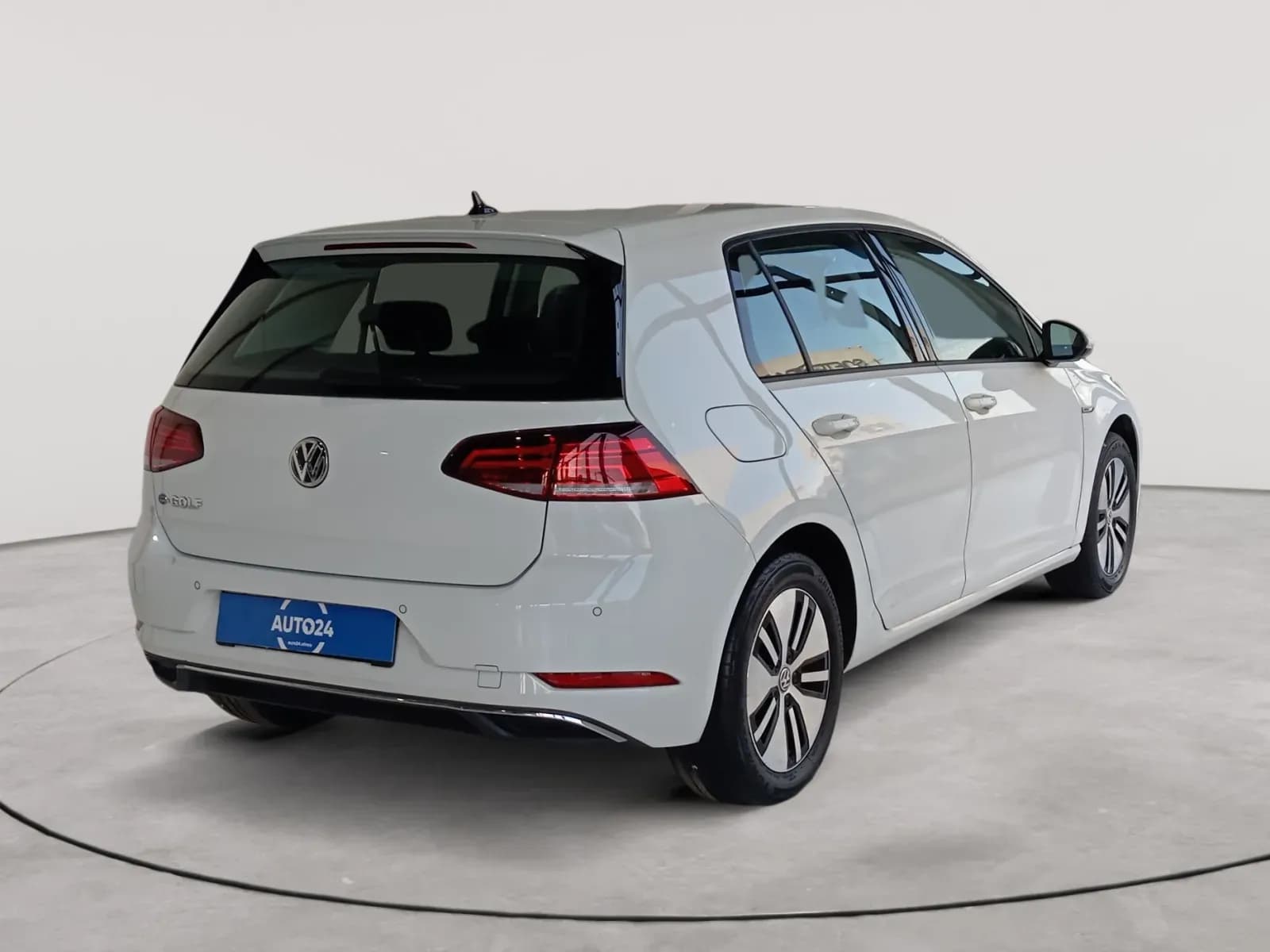 uploads/vehicles/2023/12/1703582857841-626.webp