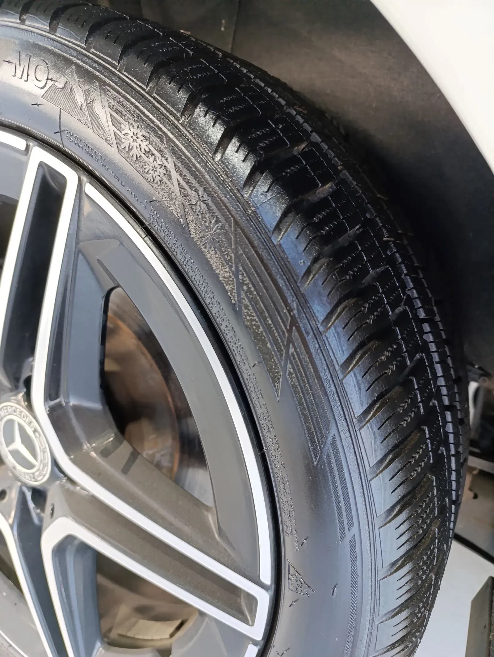 uploads/vehicles/2023/12/1711023431377-807.webp