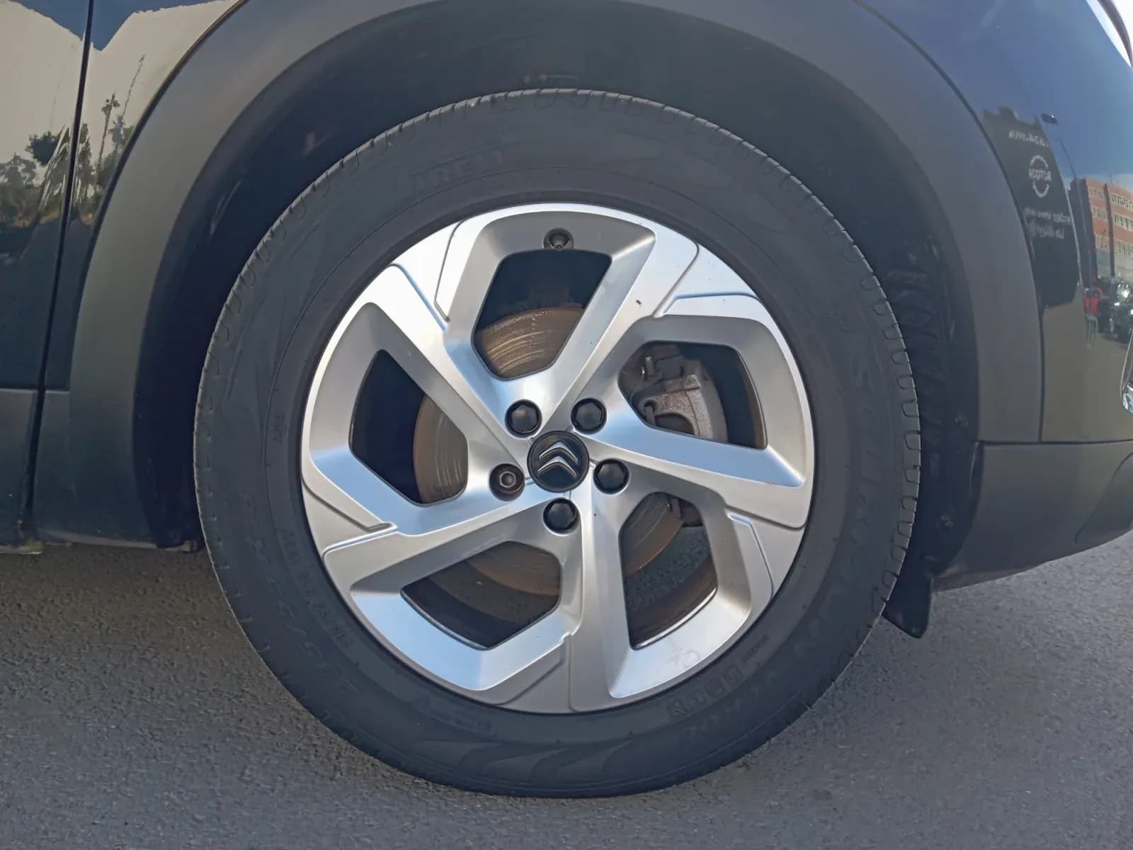 uploads/vehicles/2024/01/1704794856924-399.webp