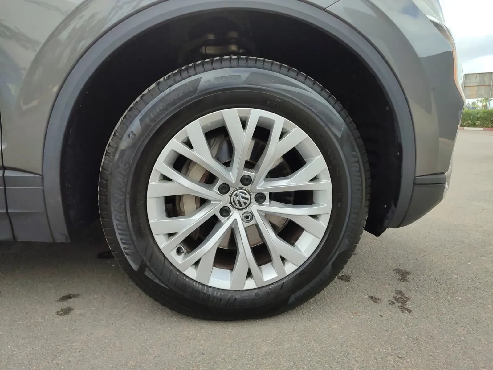 uploads/vehicles/2024/01/1705502600592-679.webp
