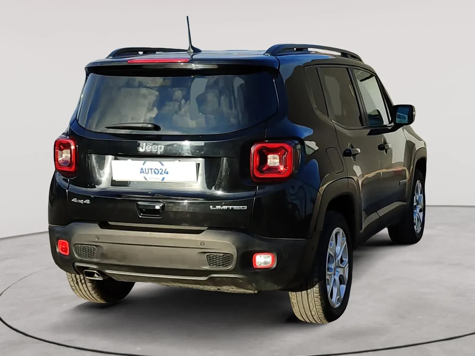 uploads/vehicles/2024/02/1707236001681-883.webp