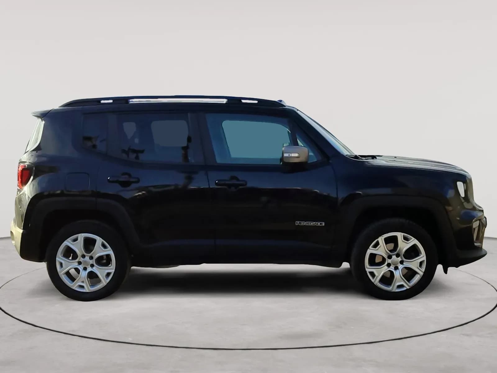uploads/vehicles/2024/02/1707236002628-120.webp
