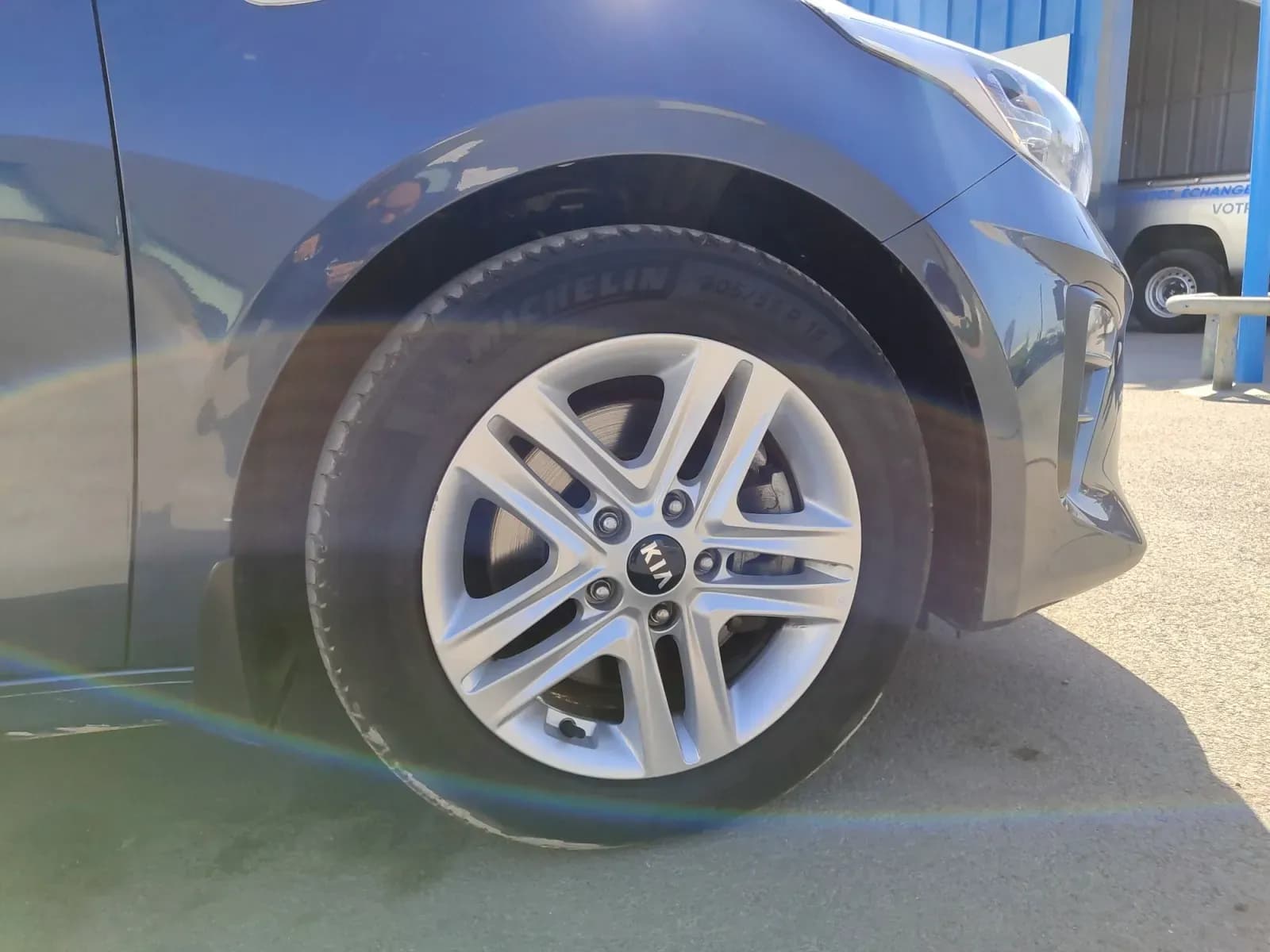 uploads/vehicles/2024/02/1707388060961-519.webp