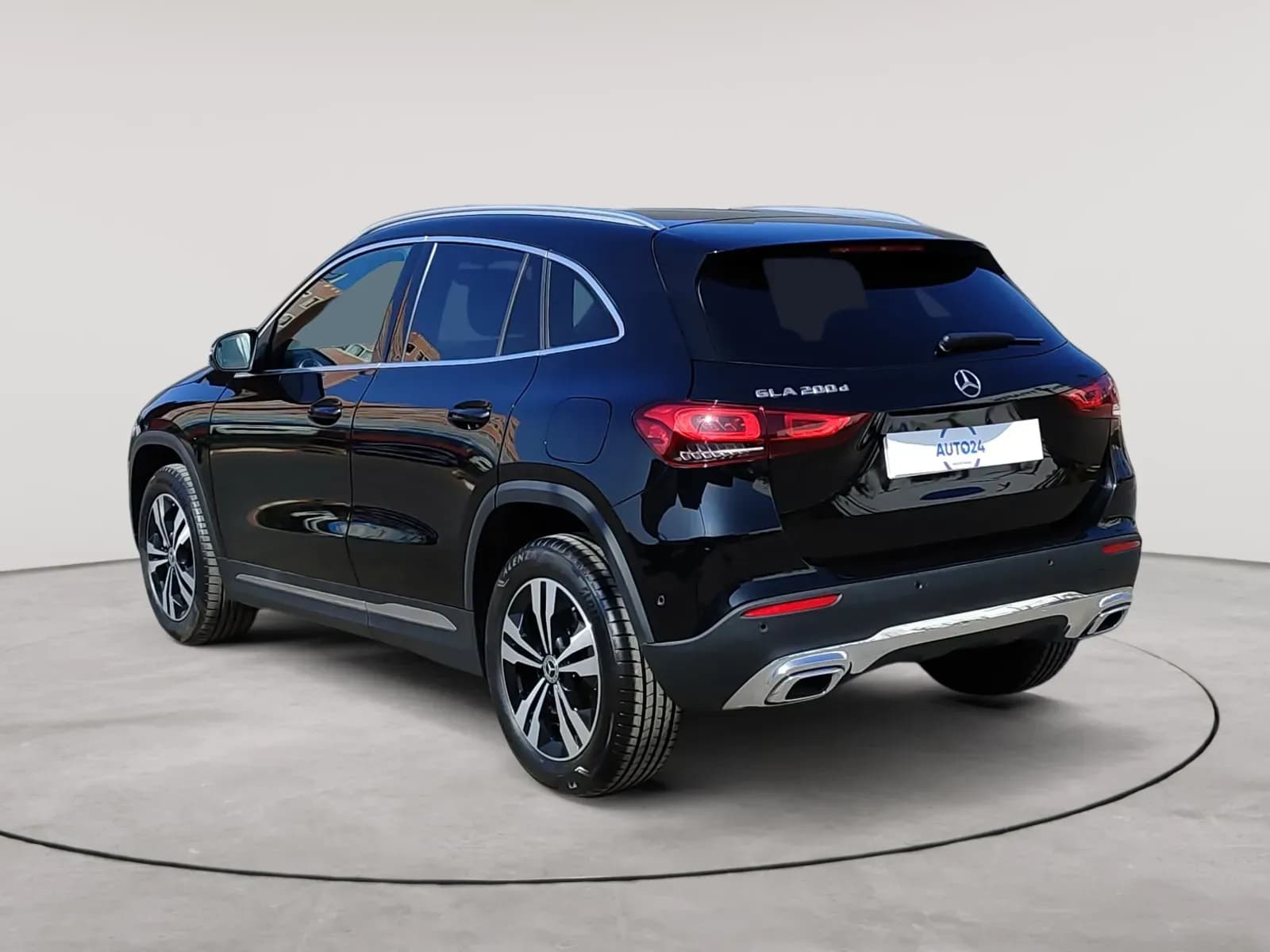 uploads/vehicles/2024/02/1707749943309-434.webp