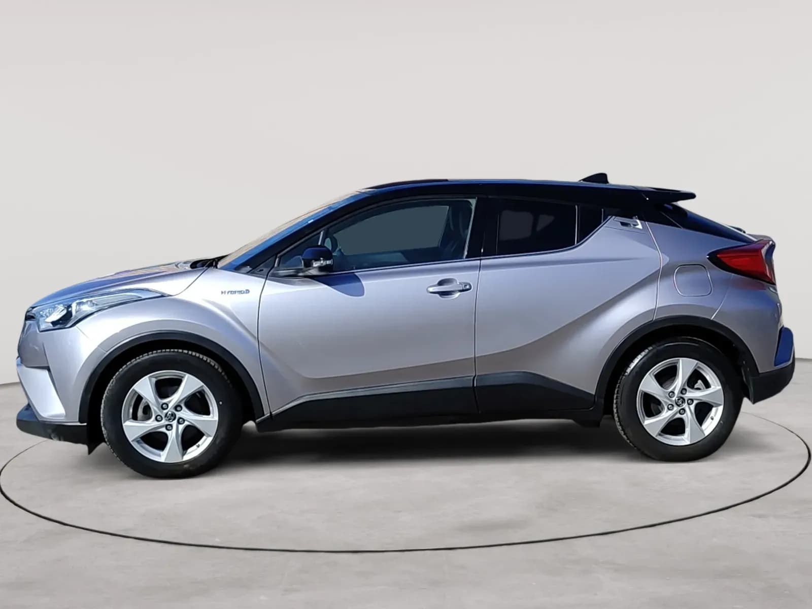 uploads/vehicles/2024/02/1708443729988-572.webp