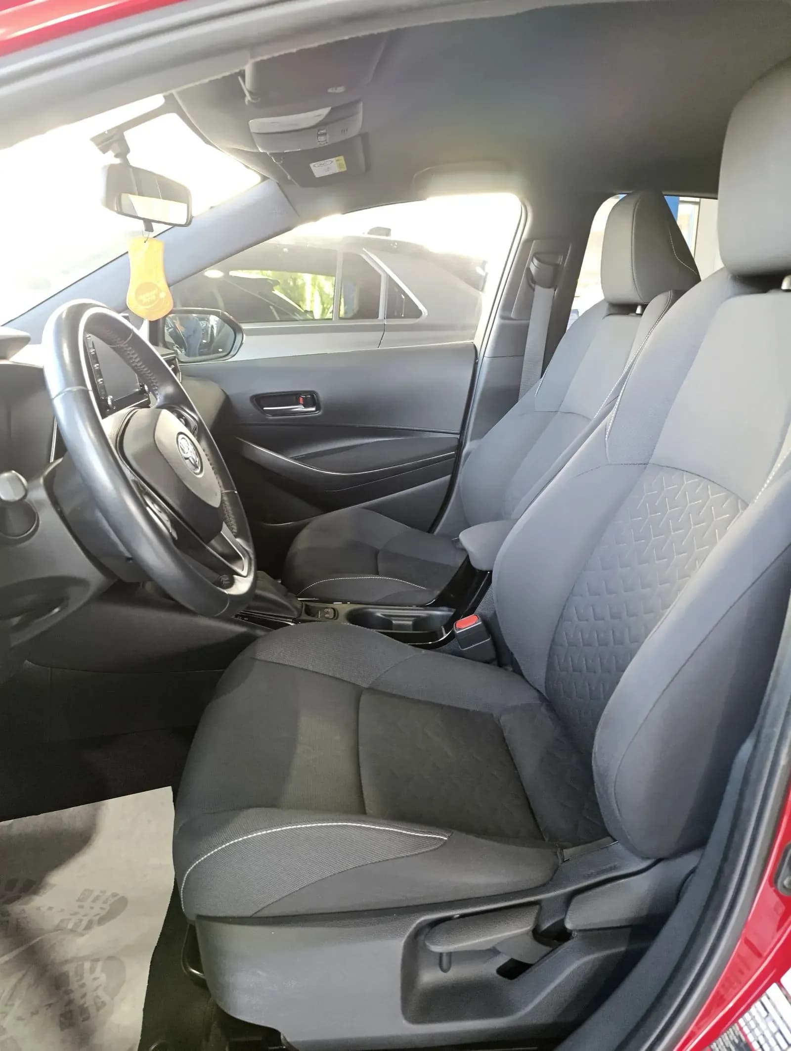 uploads/vehicles/2024/02/1711024212181-541.webp