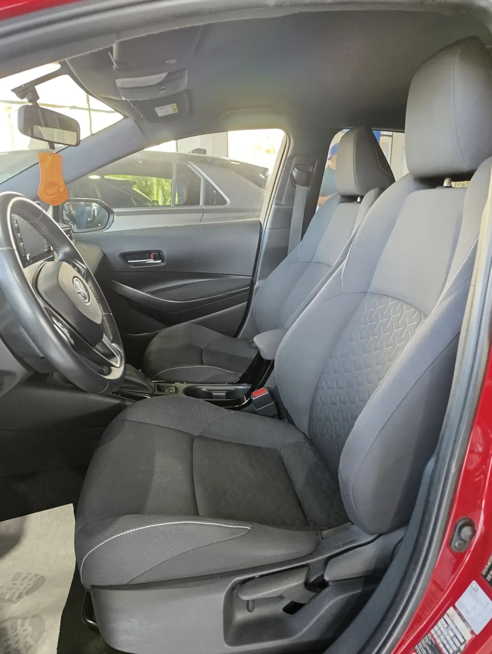 uploads/vehicles/2024/02/1711024212771-683.webp
