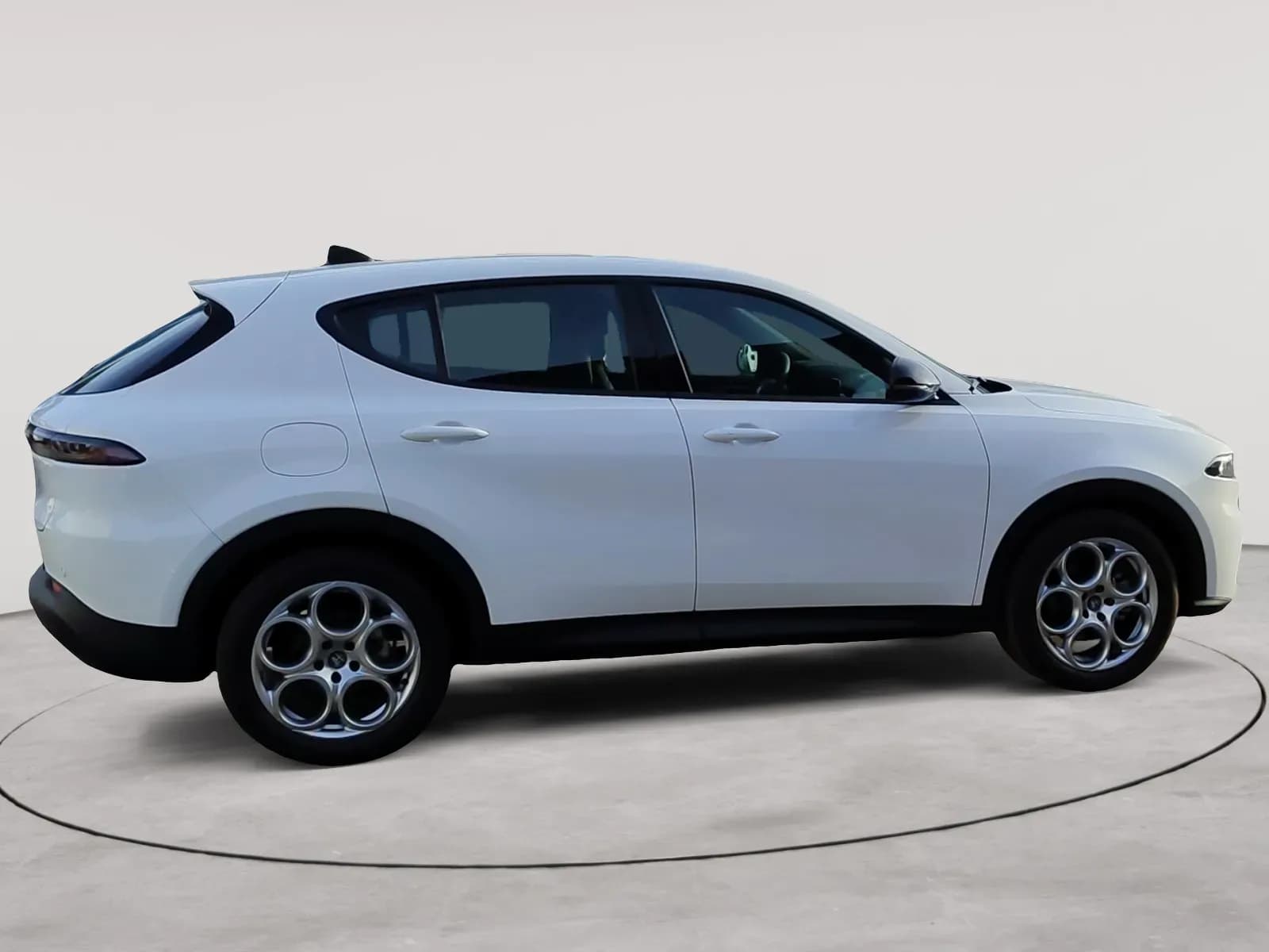 uploads/vehicles/2024/03/1709829694577-833.webp