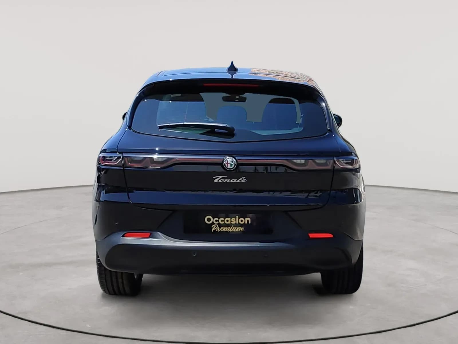 uploads/vehicles/2024/04/1713286185873-330.webp