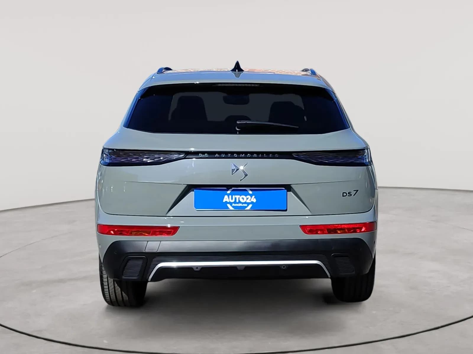 uploads/vehicles/2024/04/1713348893884-244.webp