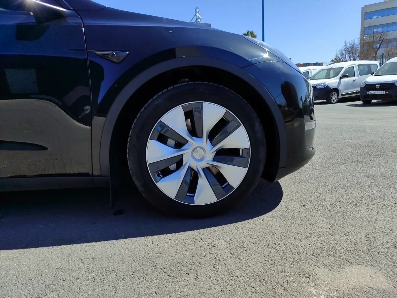 uploads/vehicles/2024/04/1713356863008-473.webp