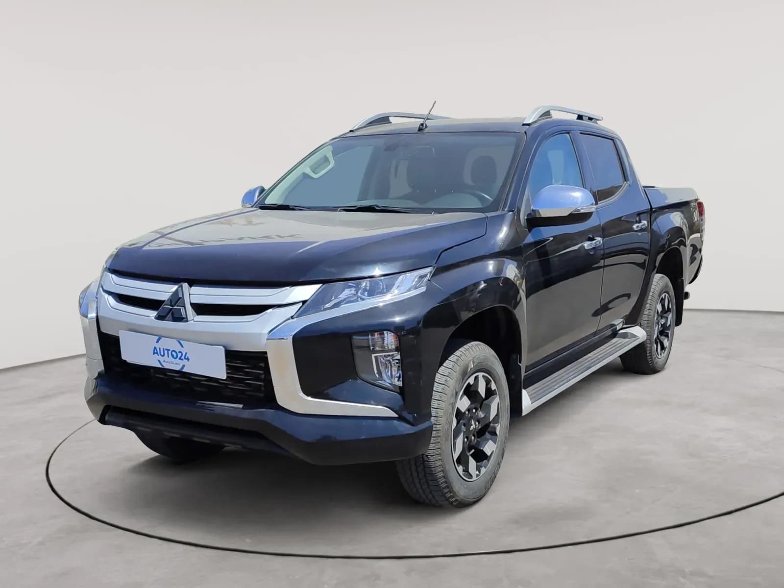 uploads/vehicles/2024/04/1713369207330-219.webp