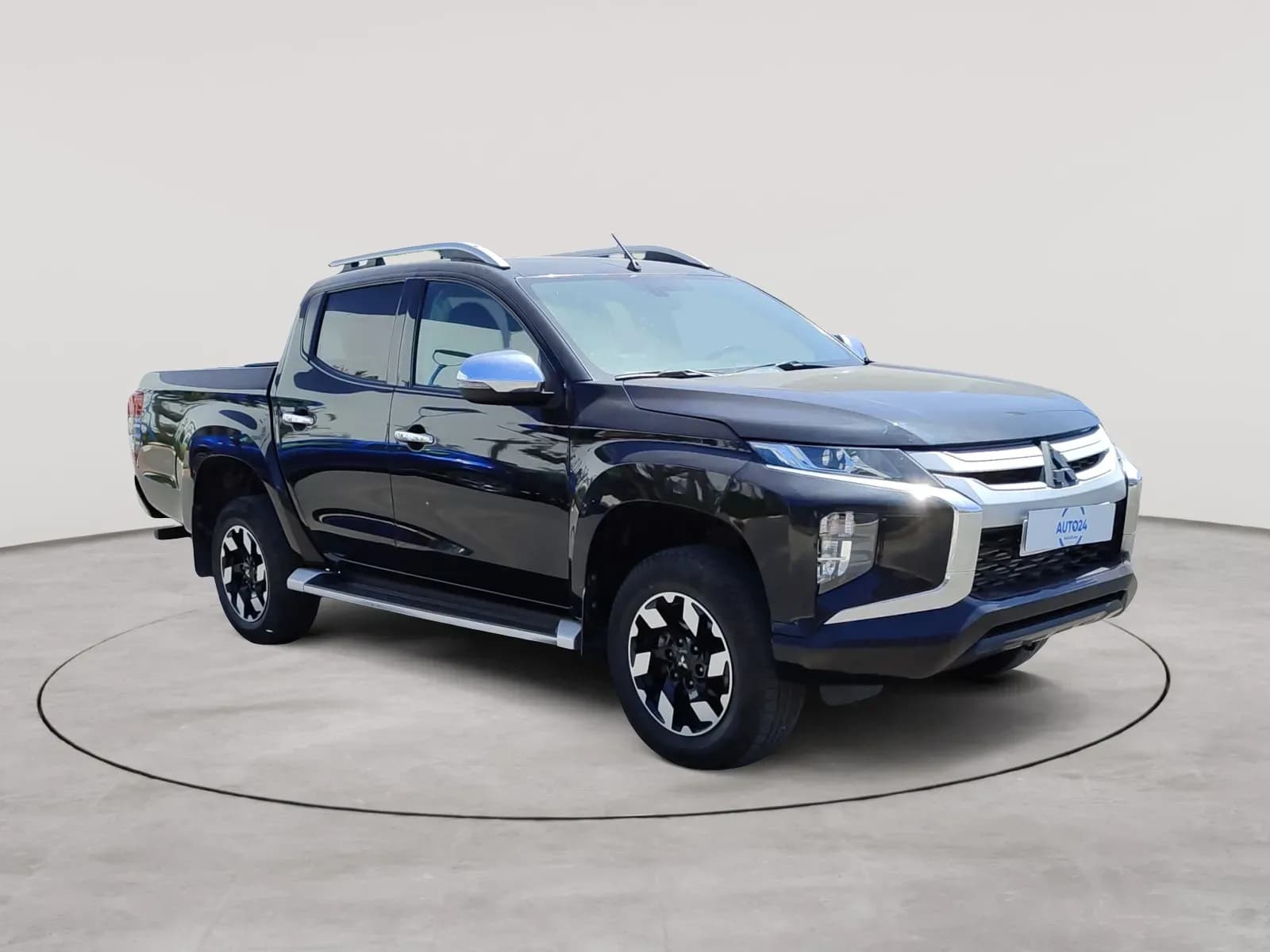 uploads/vehicles/2024/04/1713369207638-552.webp