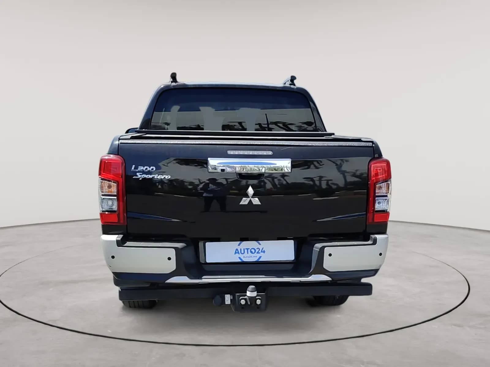 uploads/vehicles/2024/04/1713369207900-151.webp