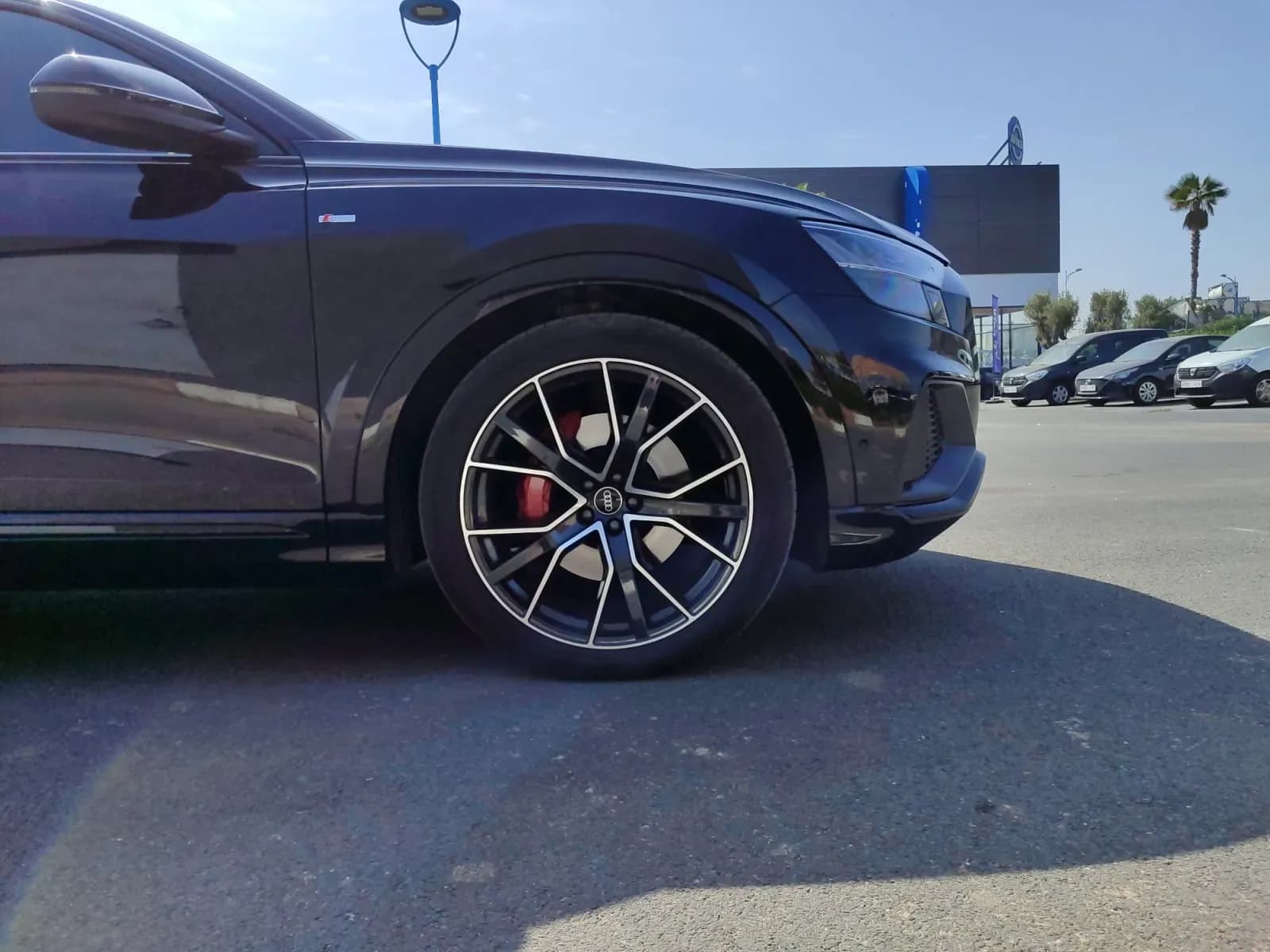 uploads/vehicles/2024/04/1713521582611-806.webp