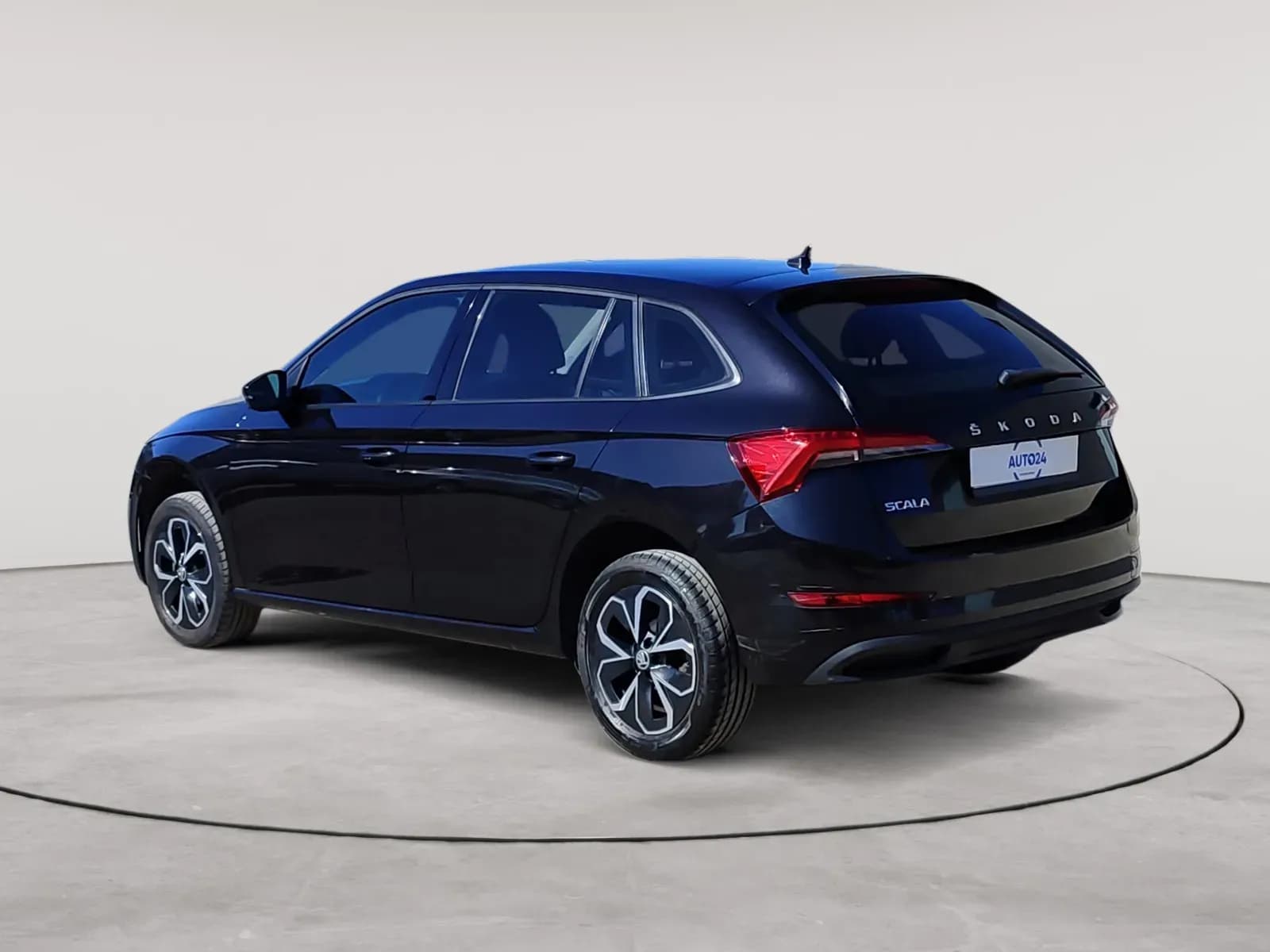 uploads/vehicles/2024/04/1713528423108-559.webp