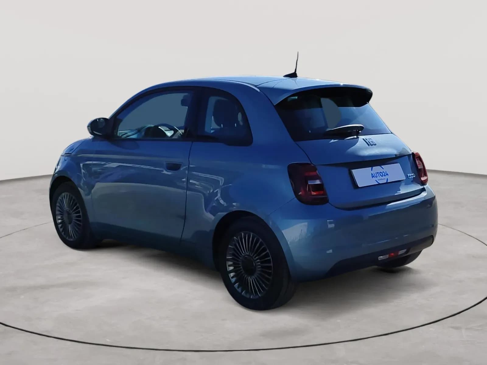 uploads/vehicles/2024/04/1714223172614-339.webp
