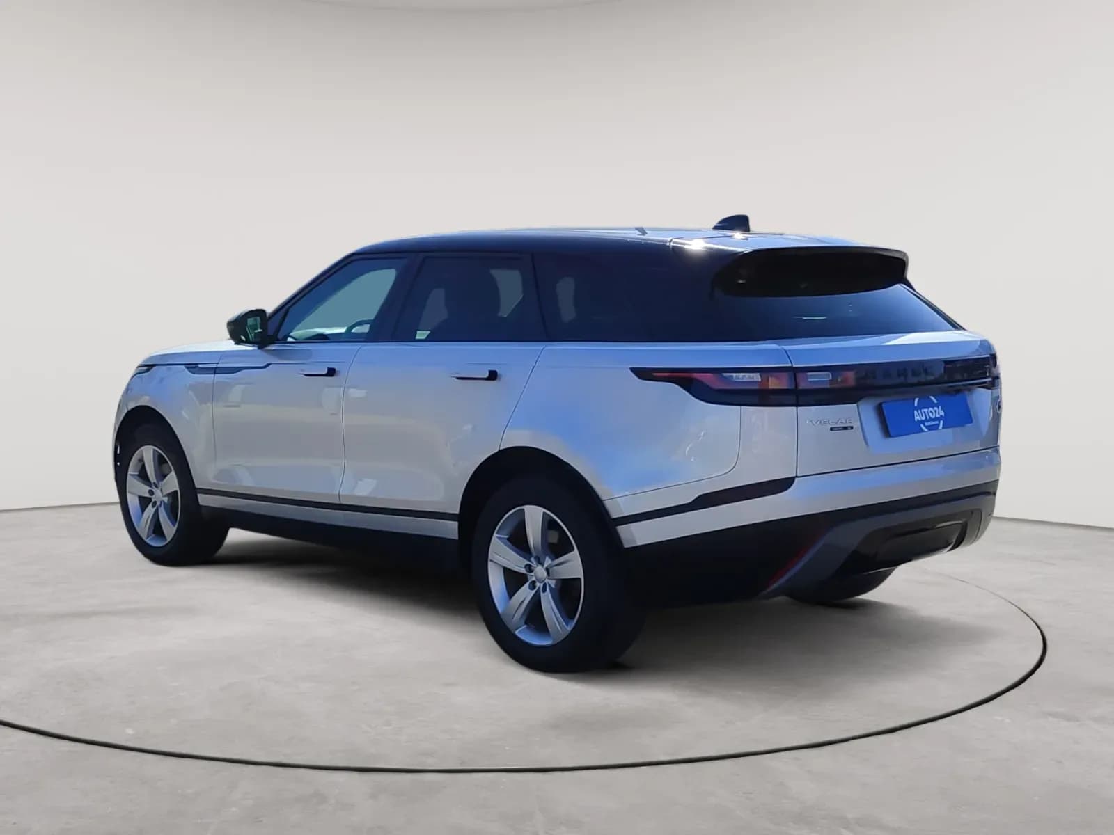 uploads/vehicles/2024/05/1715081045642-206.webp