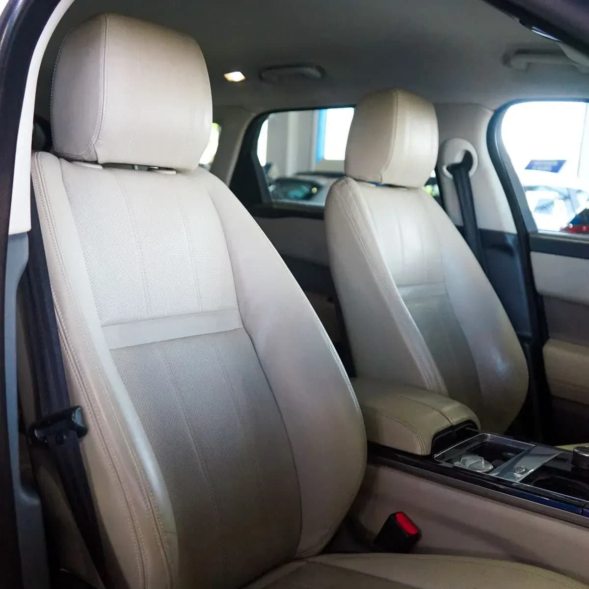 uploads/vehicles/2024/05/1715177993600-365.webp