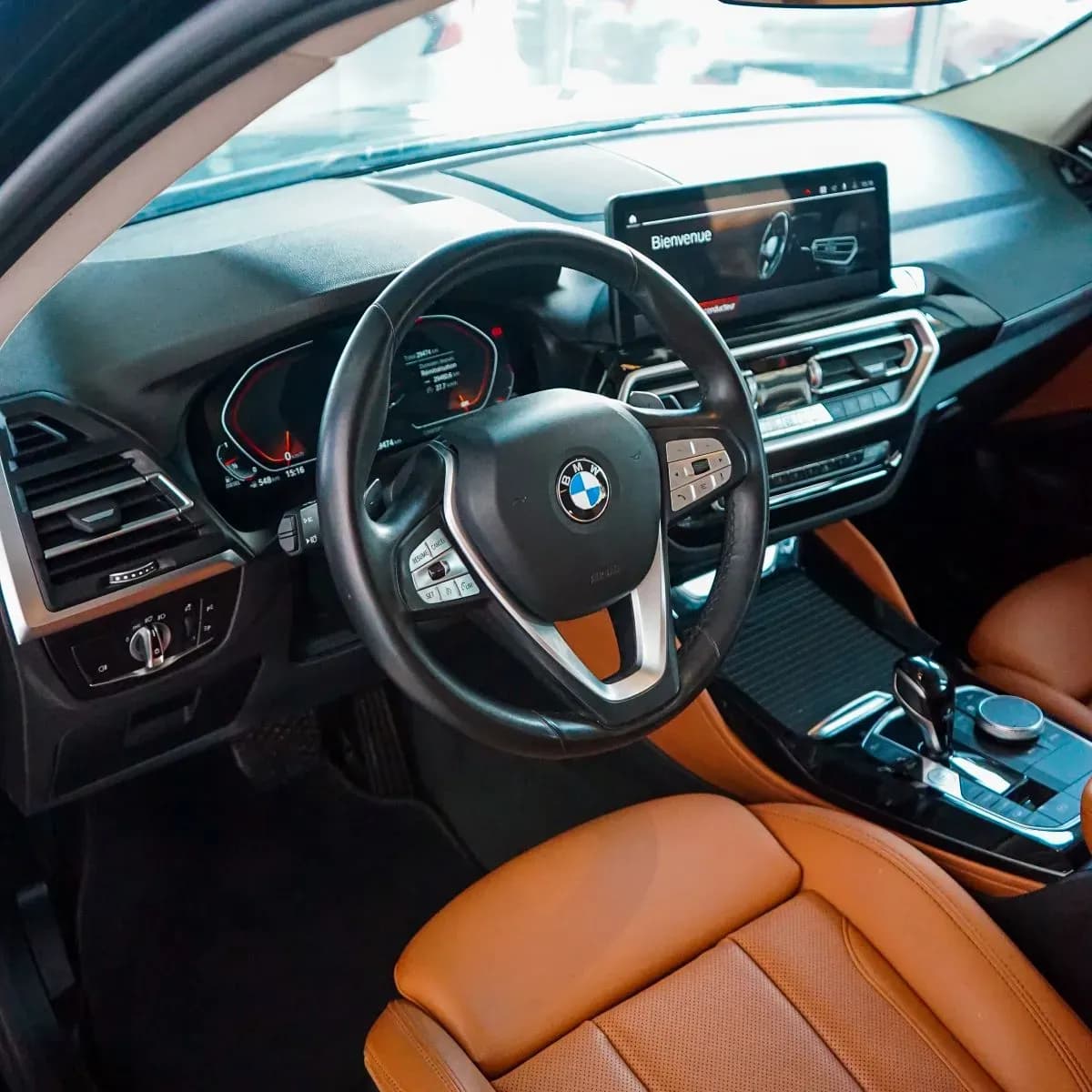 uploads/vehicles/2024/05/1715178384273-168.webp