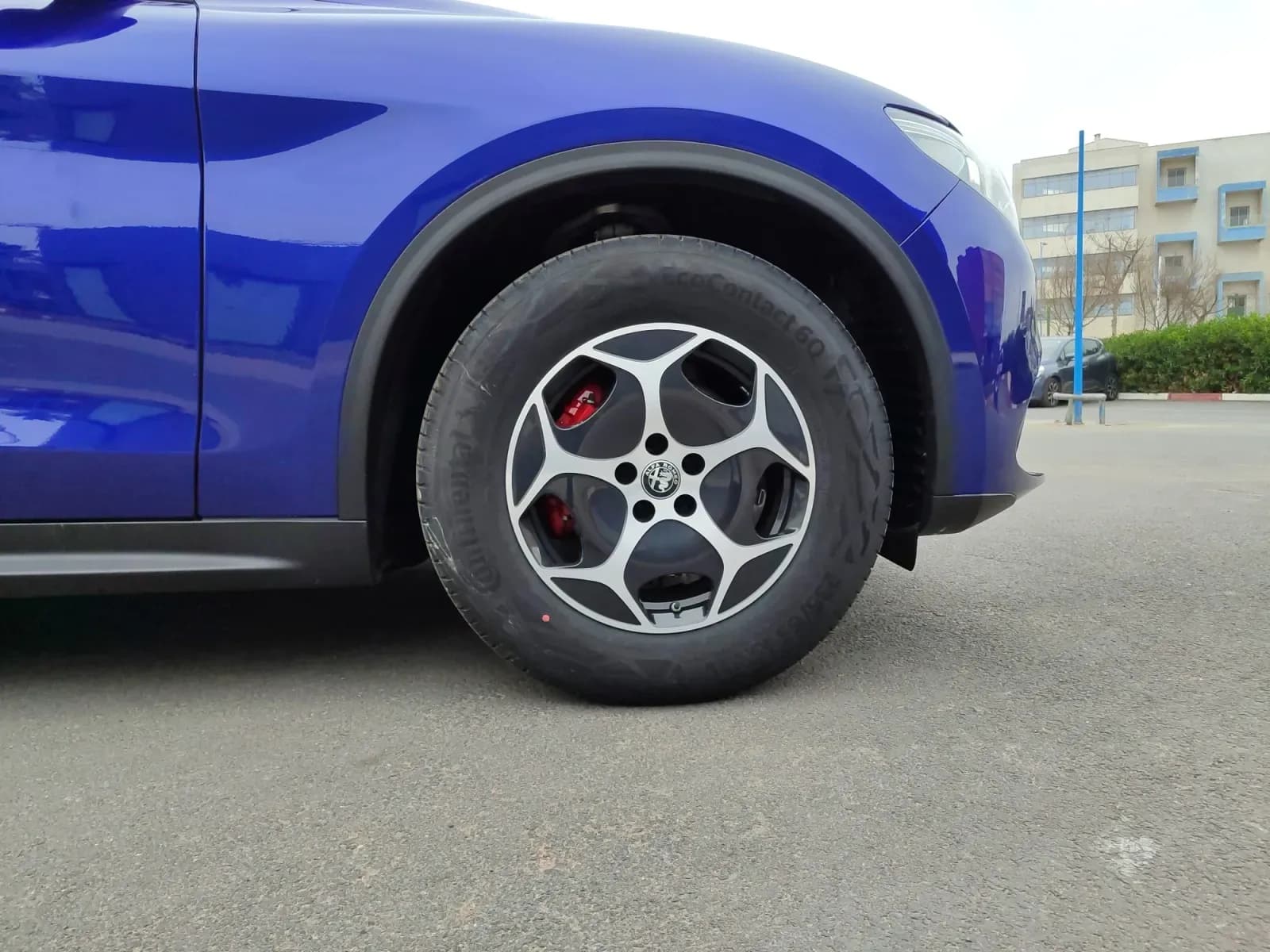 uploads/vehicles/2024/06/1717587009386-803.webp