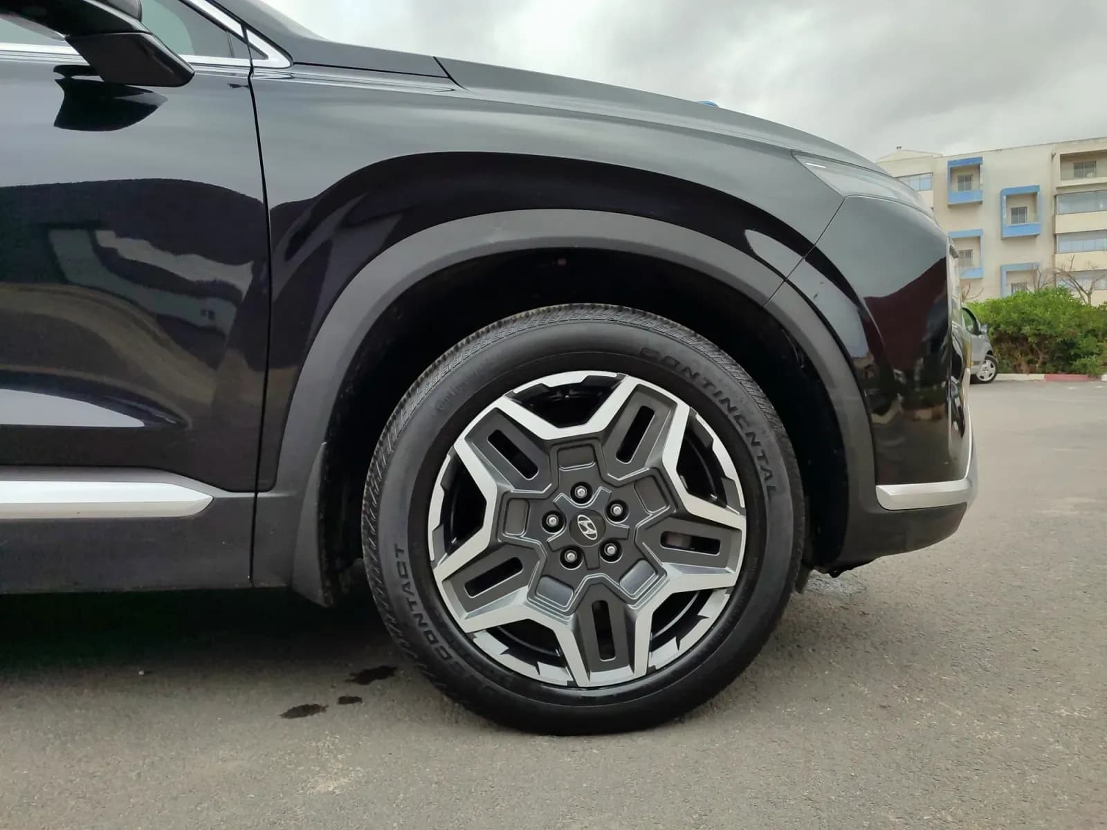 uploads/vehicles/2024/06/1718008392480-813.webp