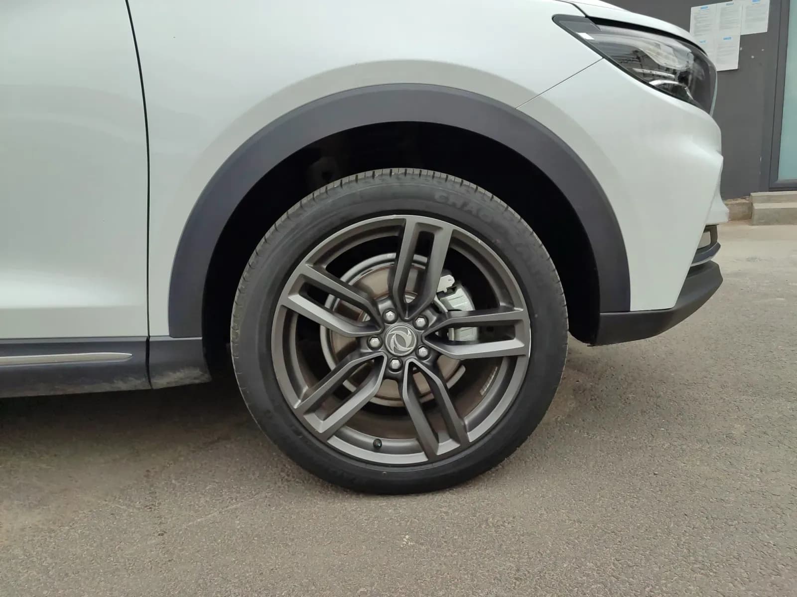 uploads/vehicles/2024/06/1718035046125-465.webp