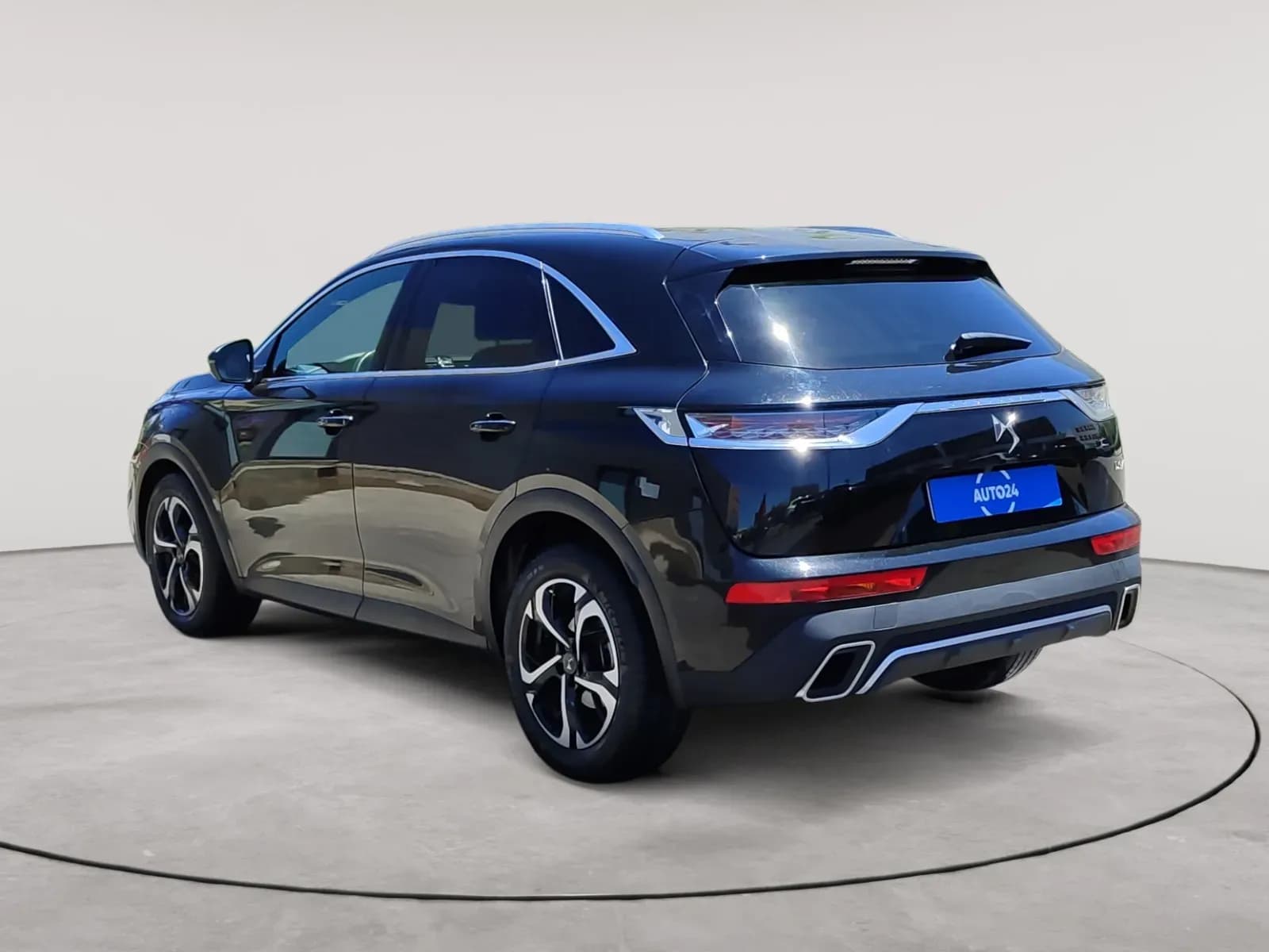 uploads/vehicles/2024/06/1718986813292-706.webp