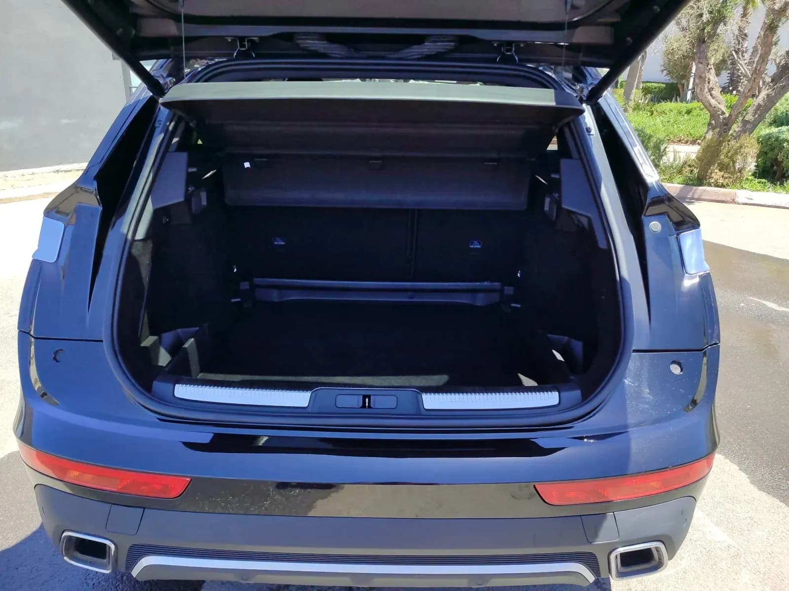 uploads/vehicles/2024/06/1718986816022-961.webp