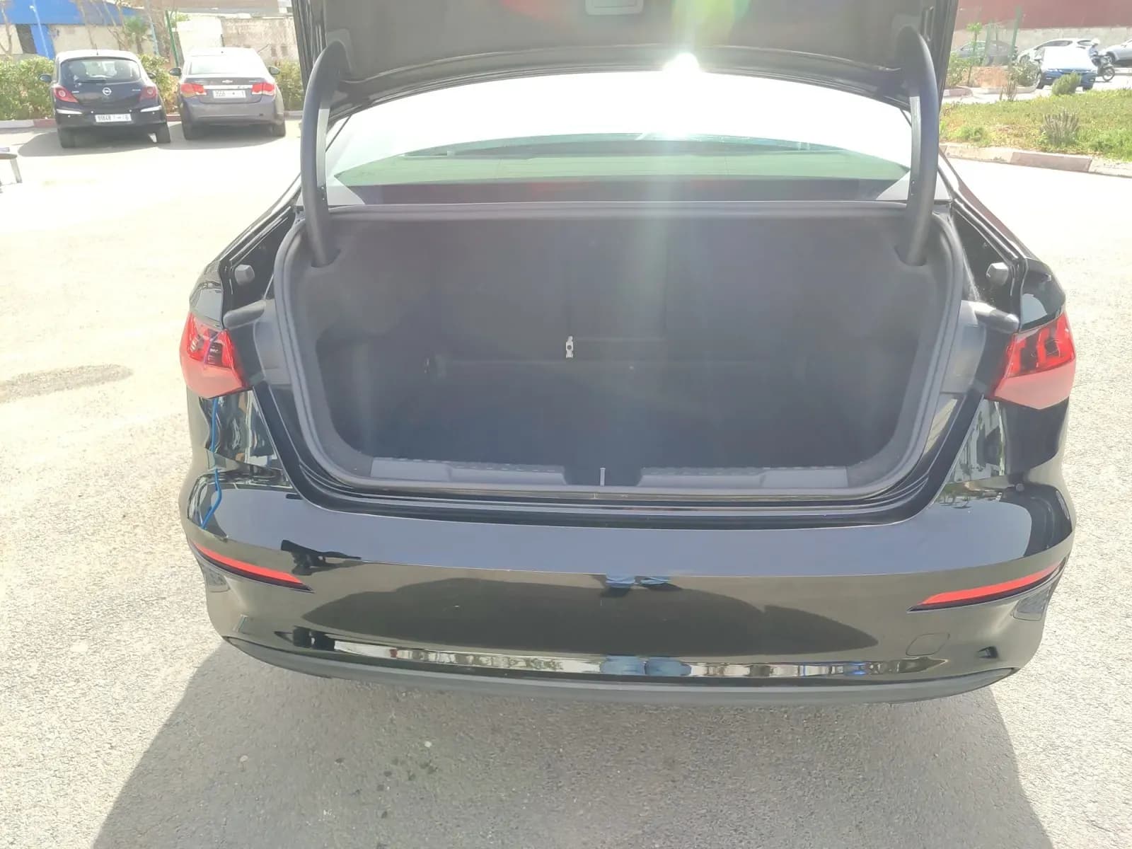 uploads/vehicles/2024/07/1721377562815-659.webp