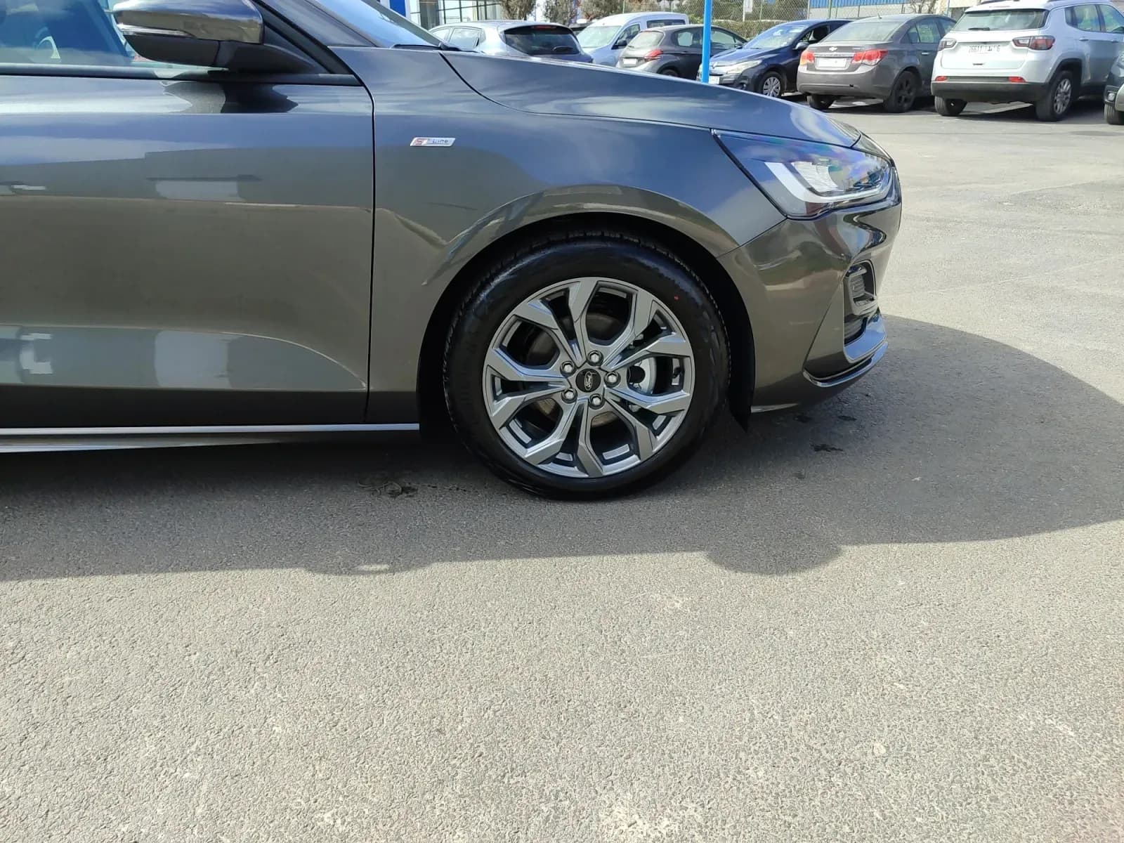 uploads/vehicles/2024/08/1723456121111-985.webp