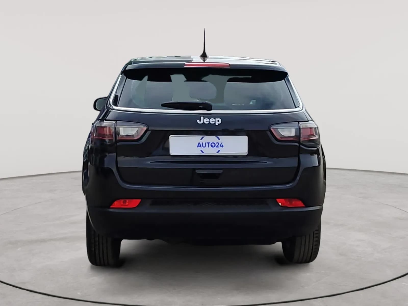 uploads/vehicles/2024/10/1727798704922-293.webp