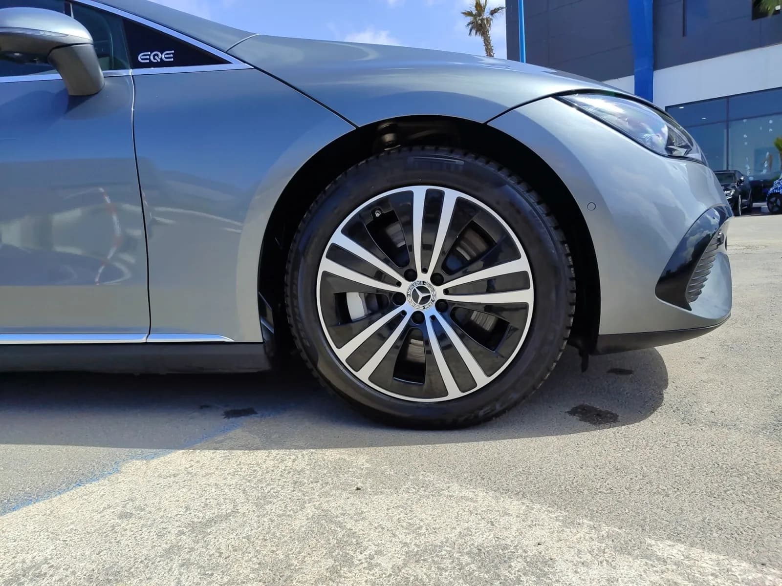 uploads/vehicles/2024/10/1728407680826-784.webp