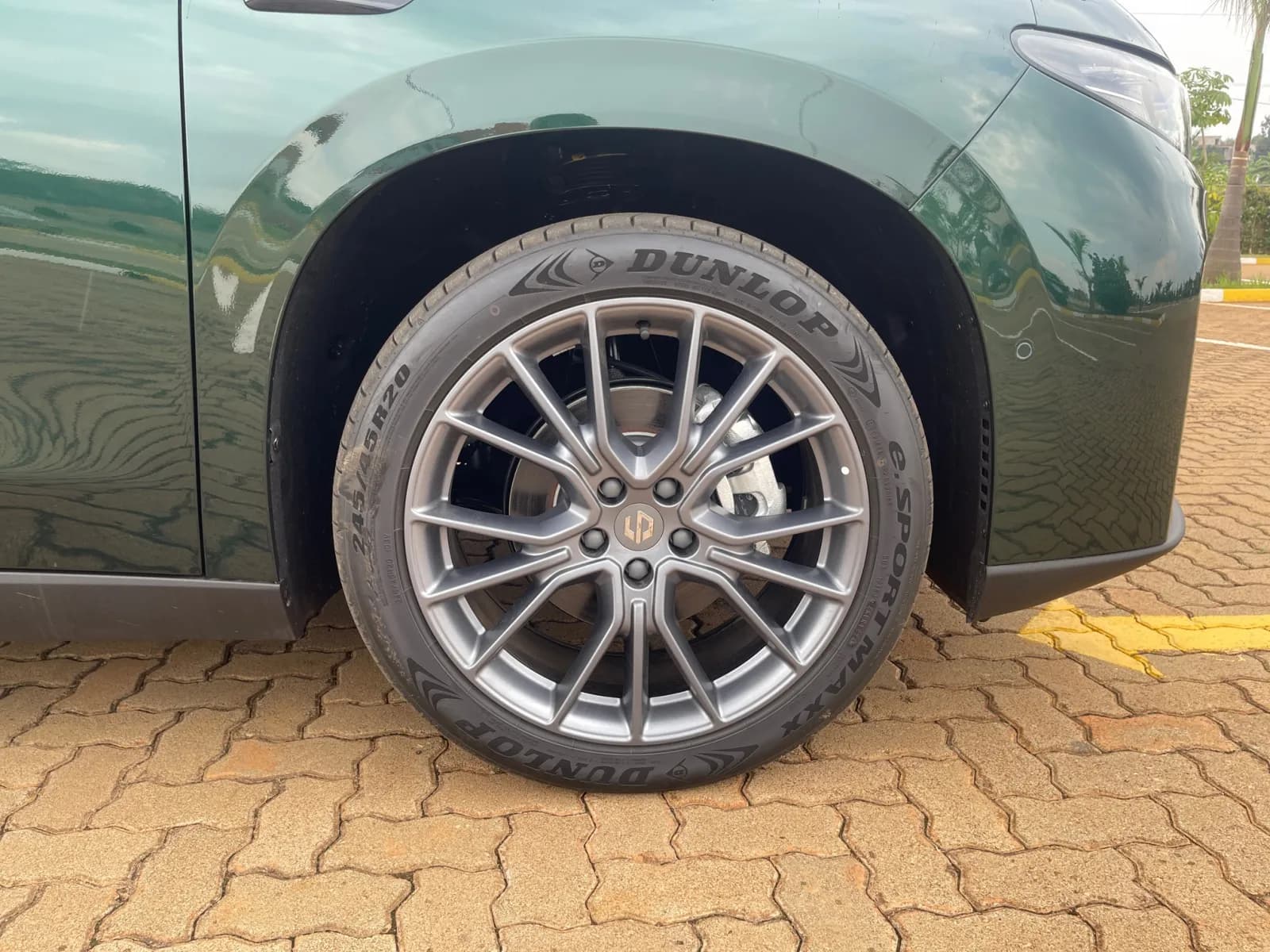 uploads/vehicles/2024/10/1728660682322-496.webp