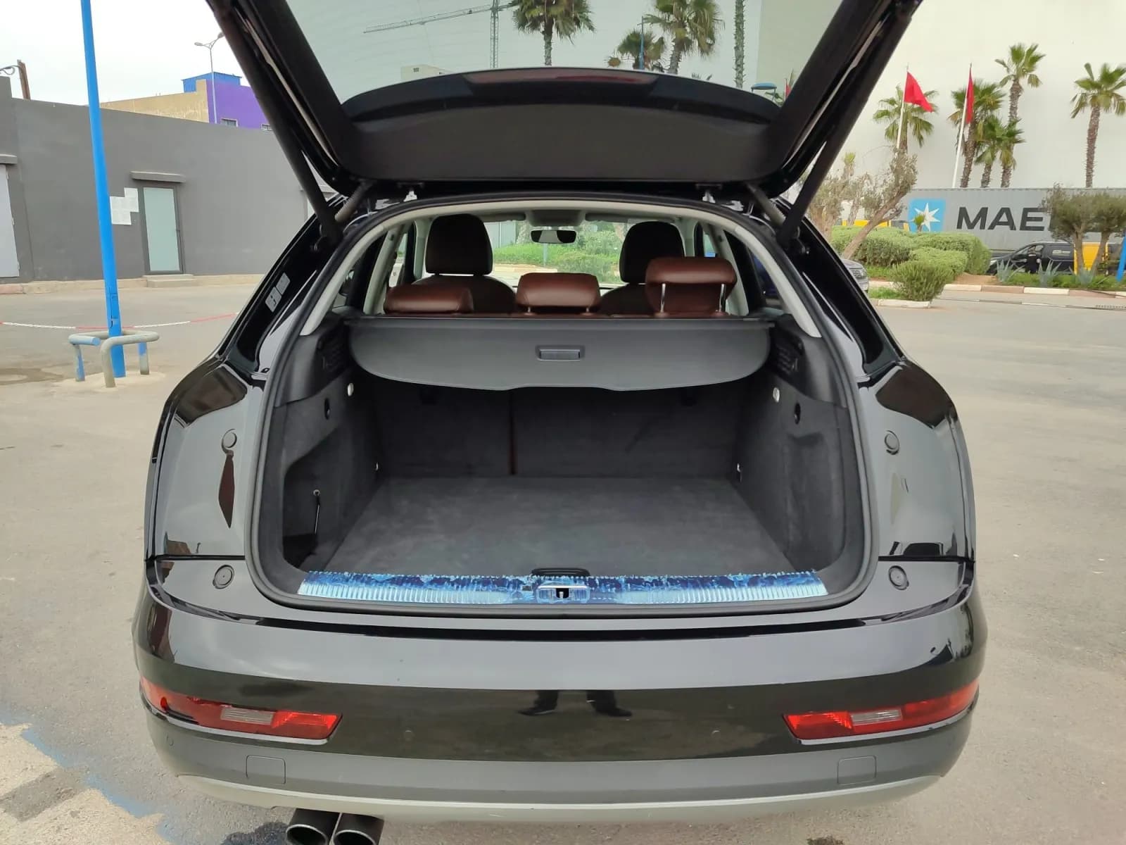 uploads/vehicles/2024/10/1728745464019-349.webp