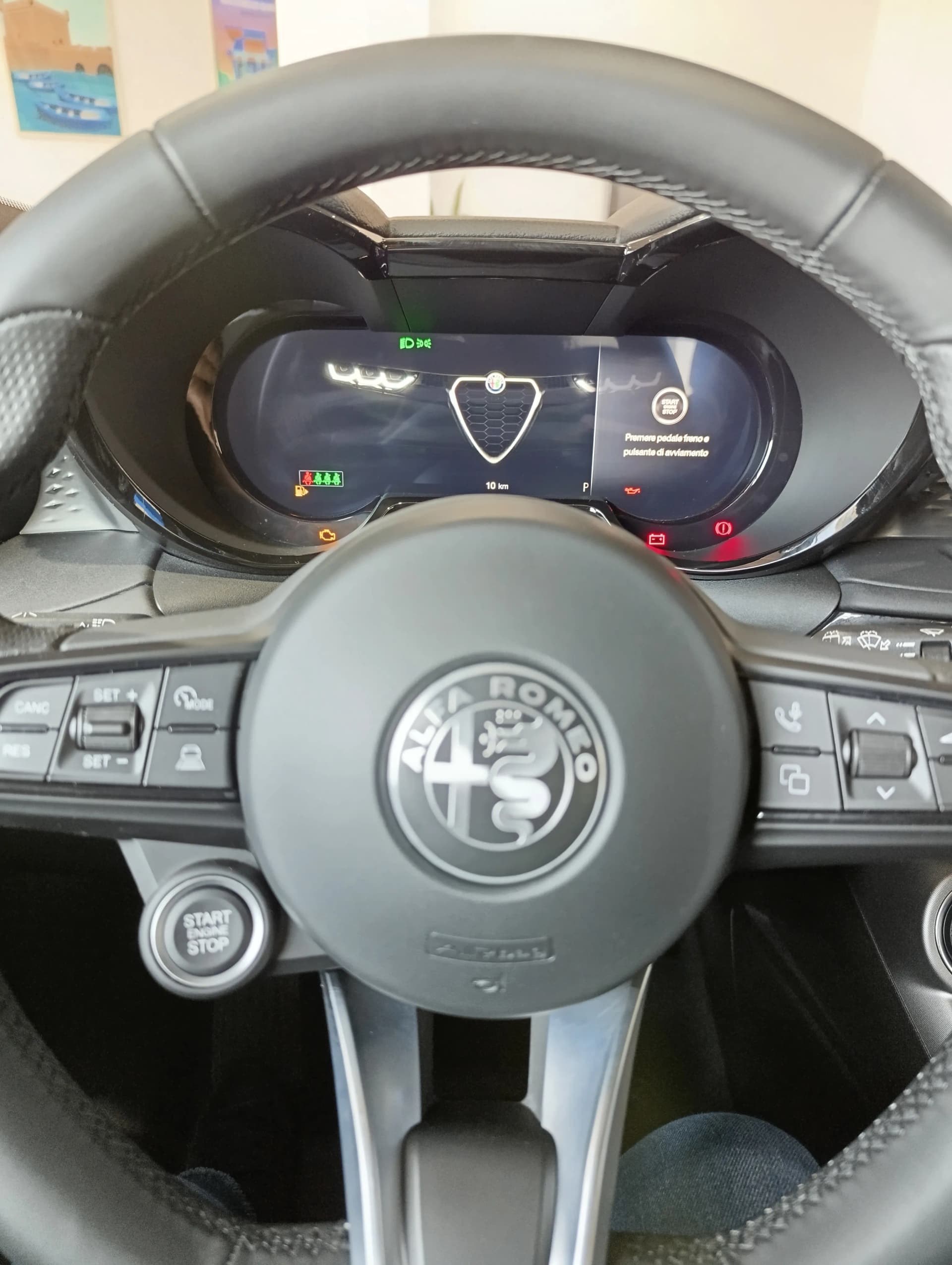 uploads/vehicles/2024/10/1730276076728-236.webp