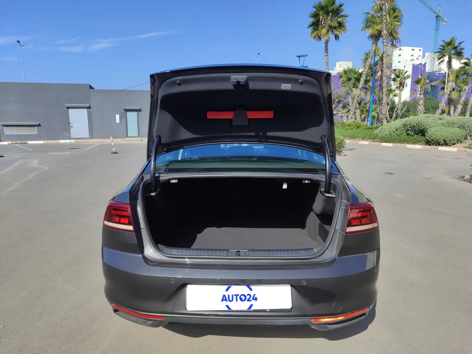 uploads/vehicles/2024/11/1731579963317-154.webp